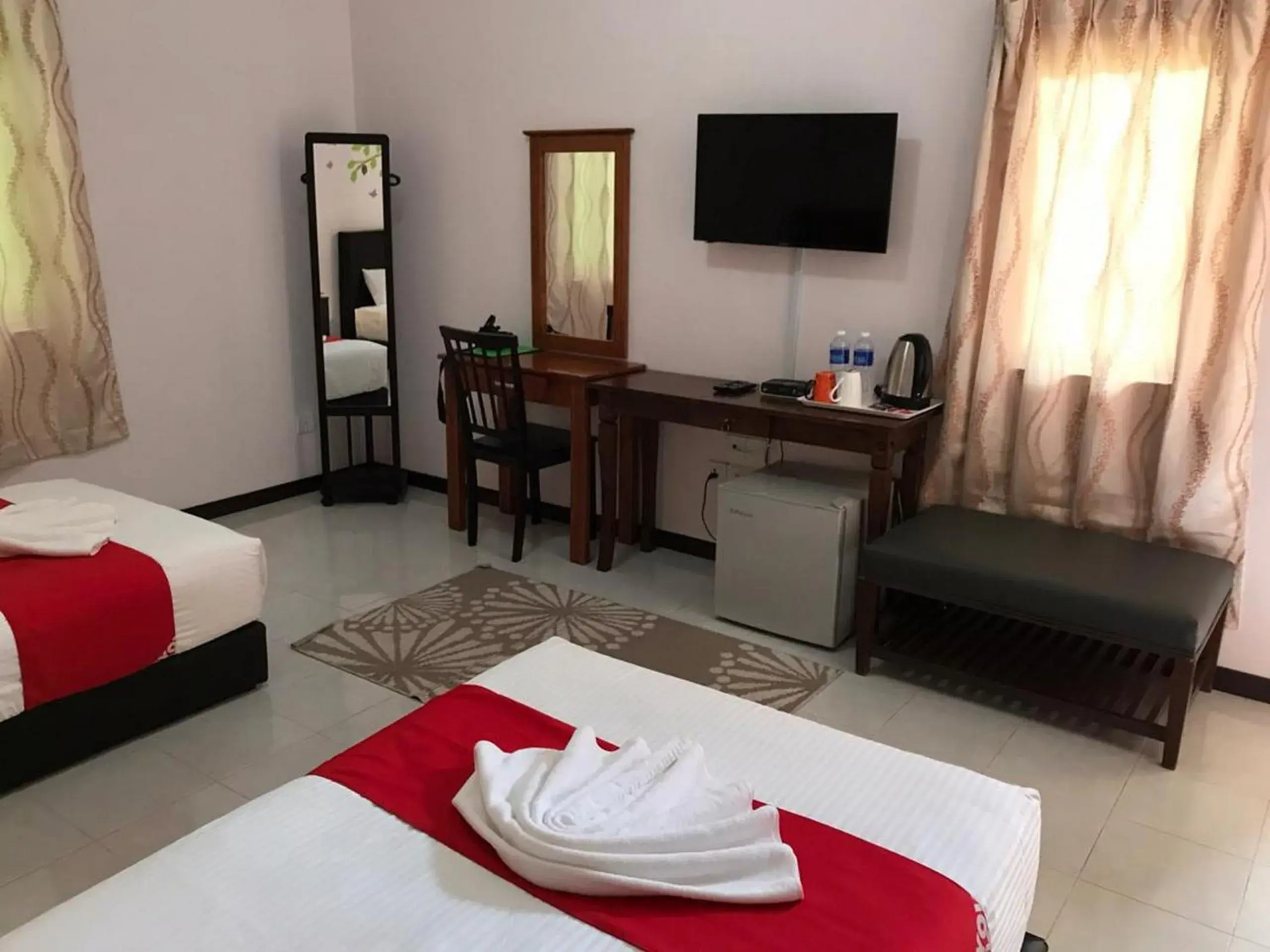 Standard Twin Room in De Langkawi Resort and Convention Centre Standard Twin Room in De Langkawi Resort and Convention Centre