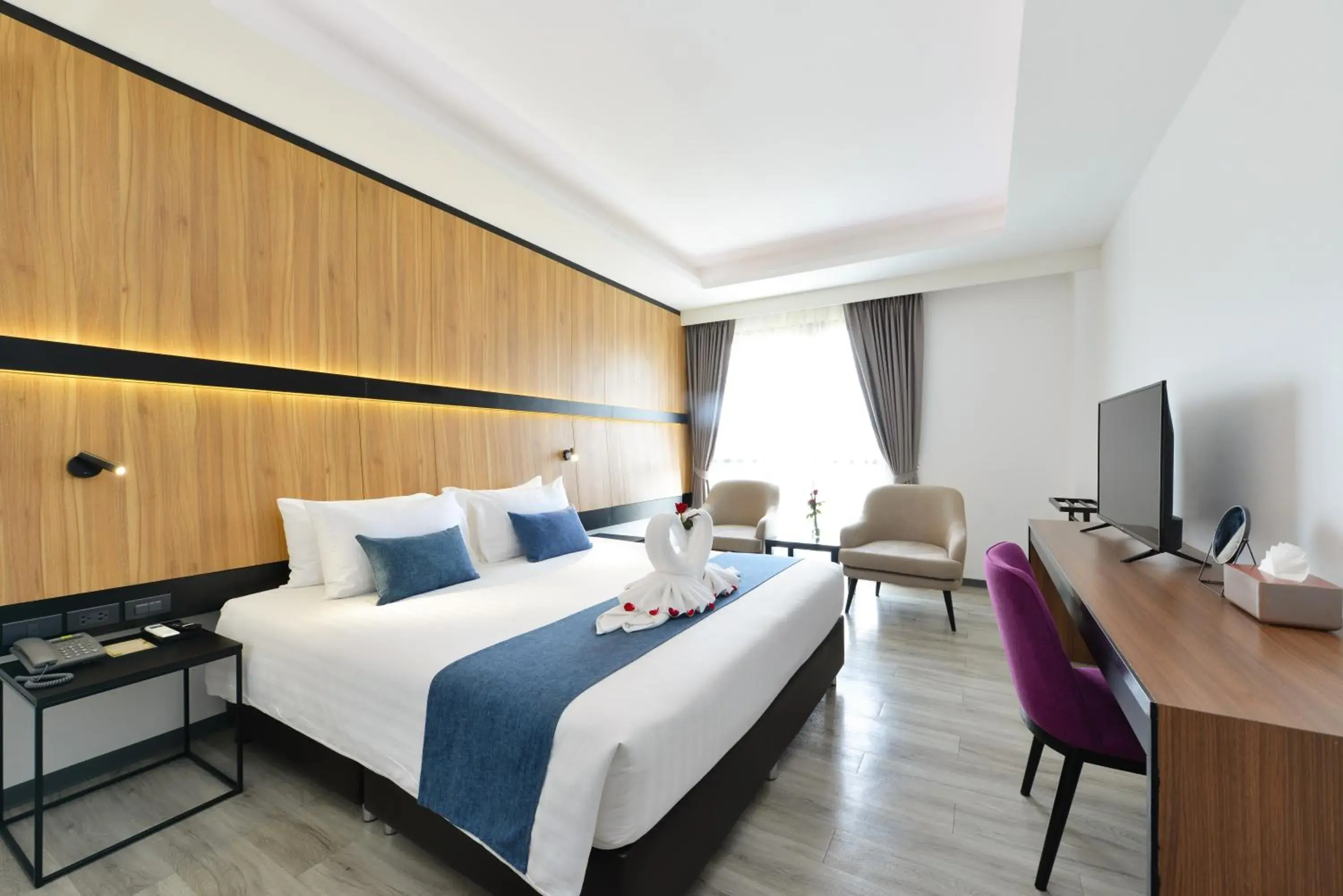 Executive Suite - single occupancy in Gate43 Airport Hotel Executive Suite - single occupancy in Gate43 Airport Hotel