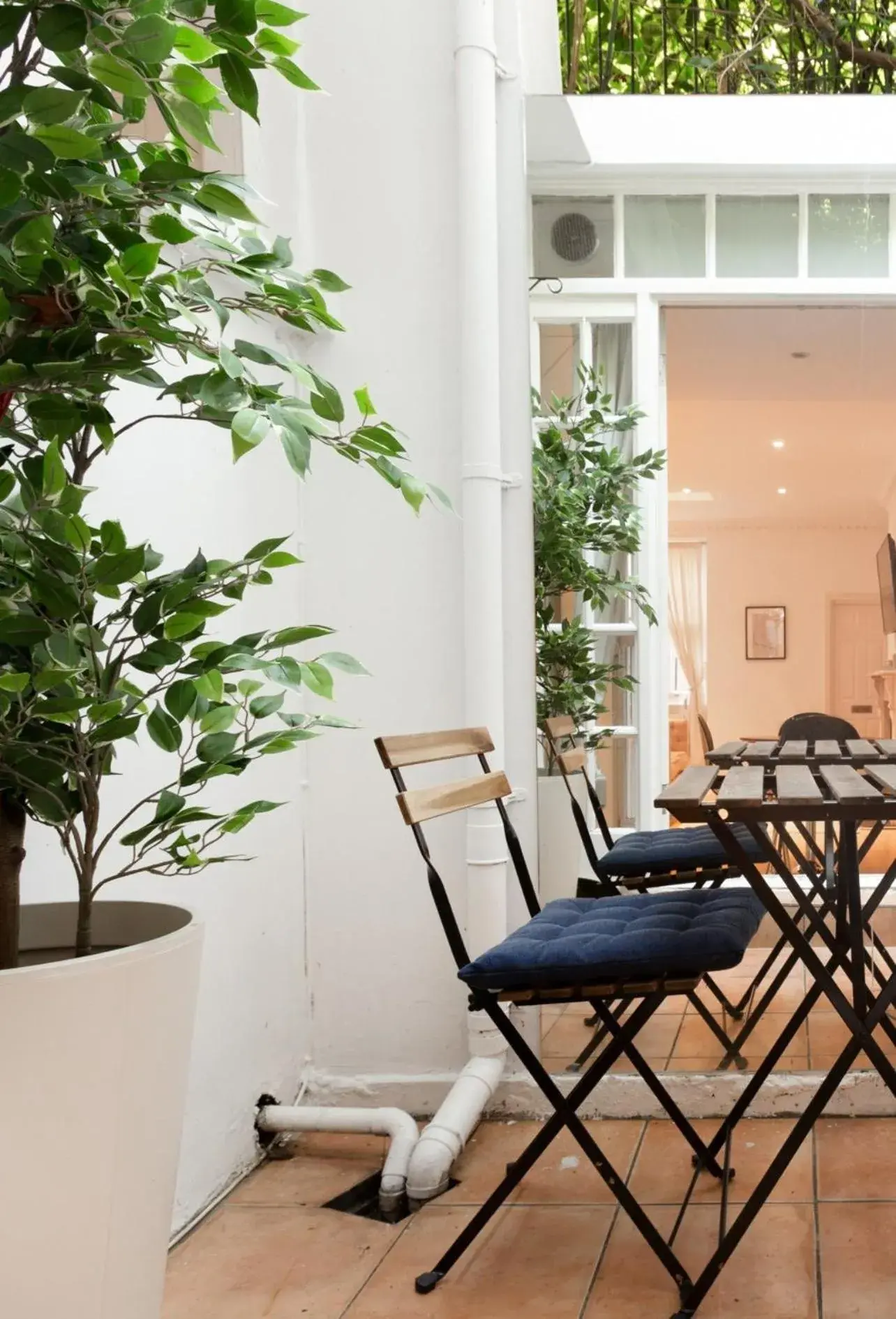 Spacious 1 Bed Sloane Square Spacious 1 Bed Sloane Square