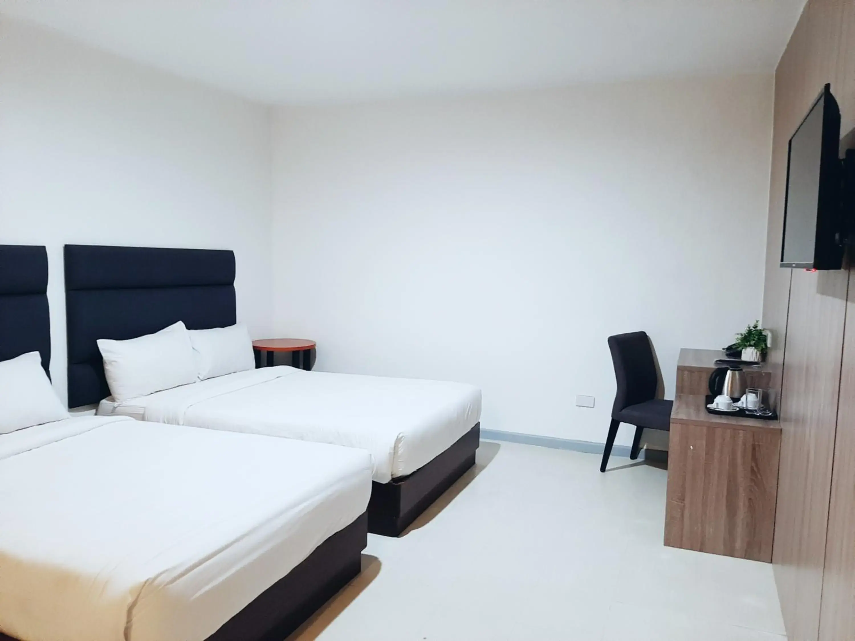 Deluxe Twin Room - single occupancy in Anex Hotel near US Embassy Deluxe Twin Room - single occupancy in Anex Hotel near US Embassy