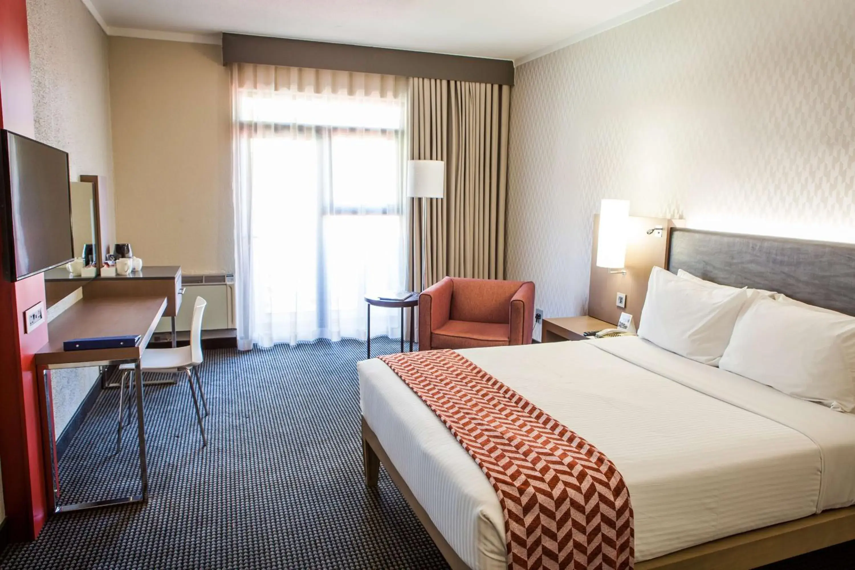 Standard King Room Non Smoking in Garden Court Polokwane Standard King Room Non Smoking in Garden Court Polokwane