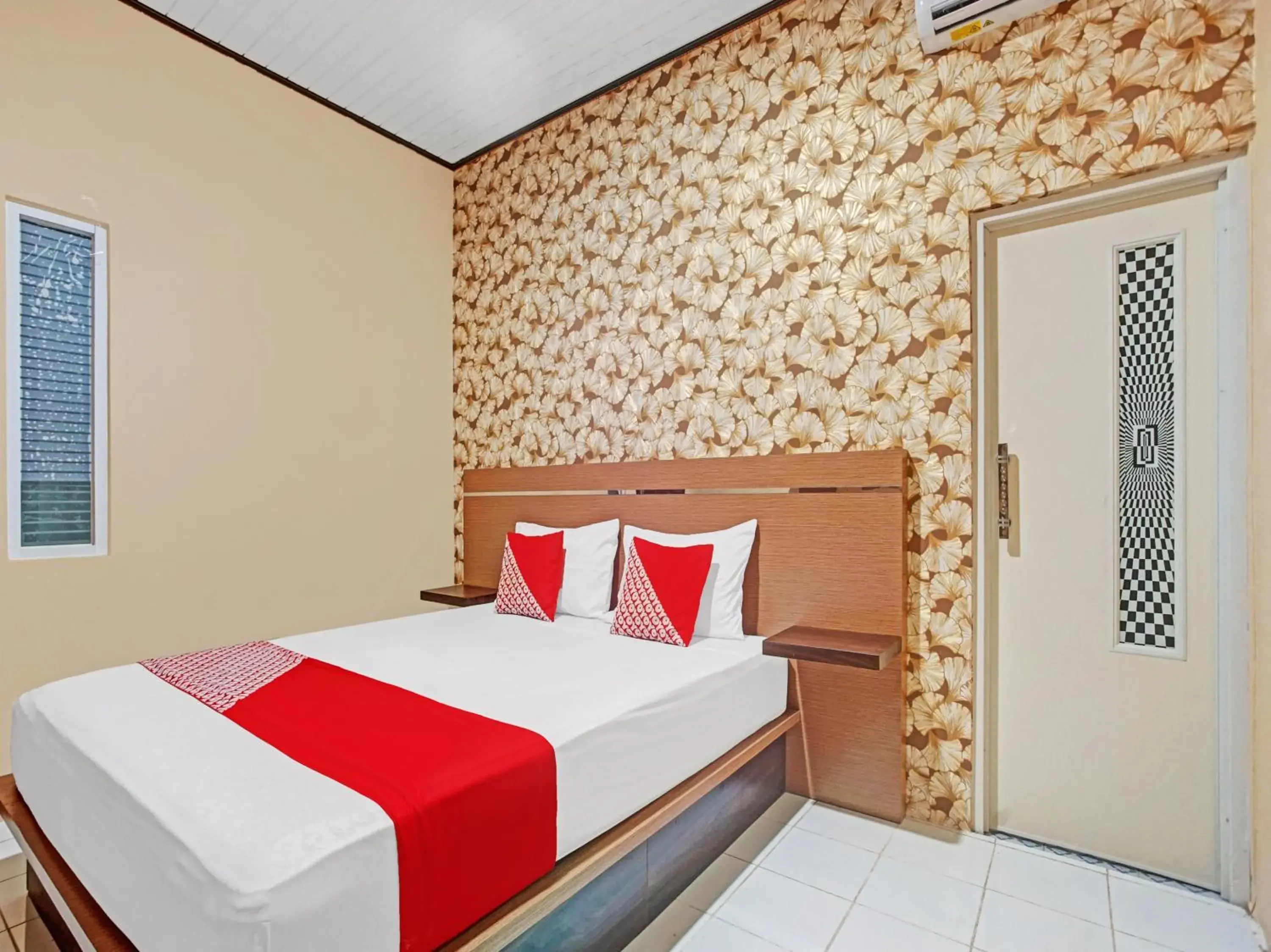 OYO 90399 Box House OYO 90399 Box House