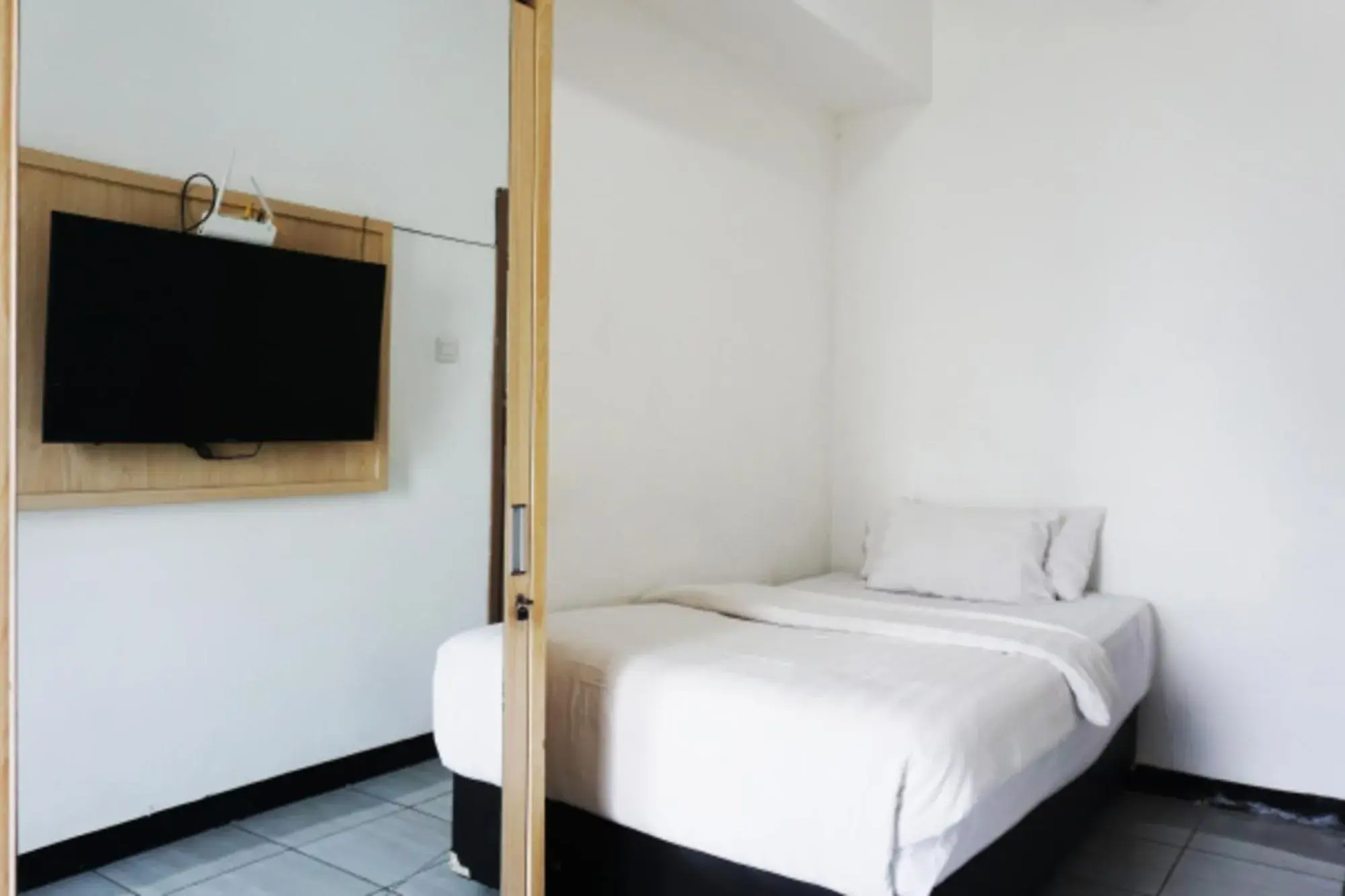 Deluxe Family Suite in Cordova Suites Deluxe Family Suite in Cordova Suites