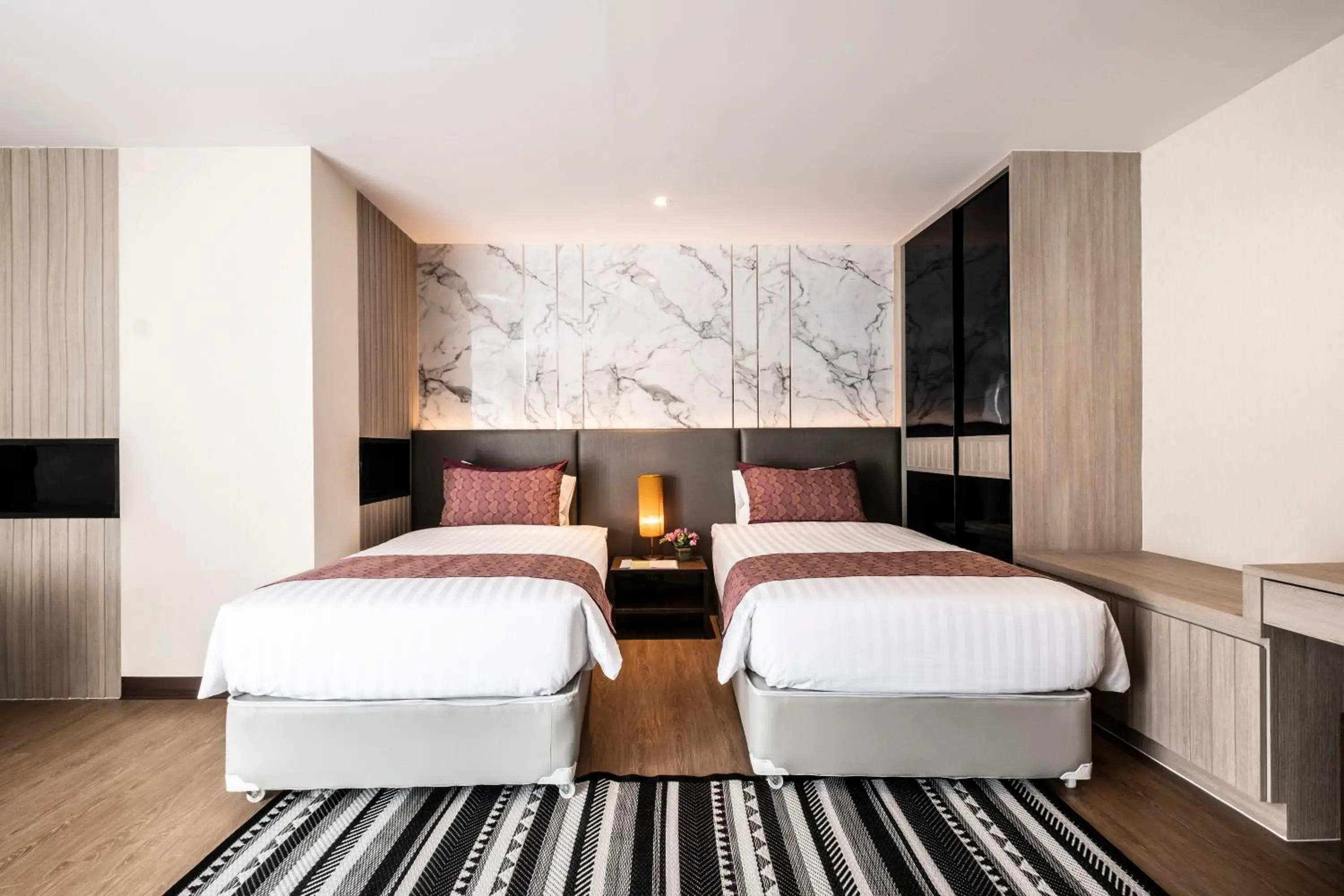 Large Twin Room in The Airport Courtyard Suvarnabhumi Airport Large Twin Room in The Airport Courtyard Suvarnabhumi Airport