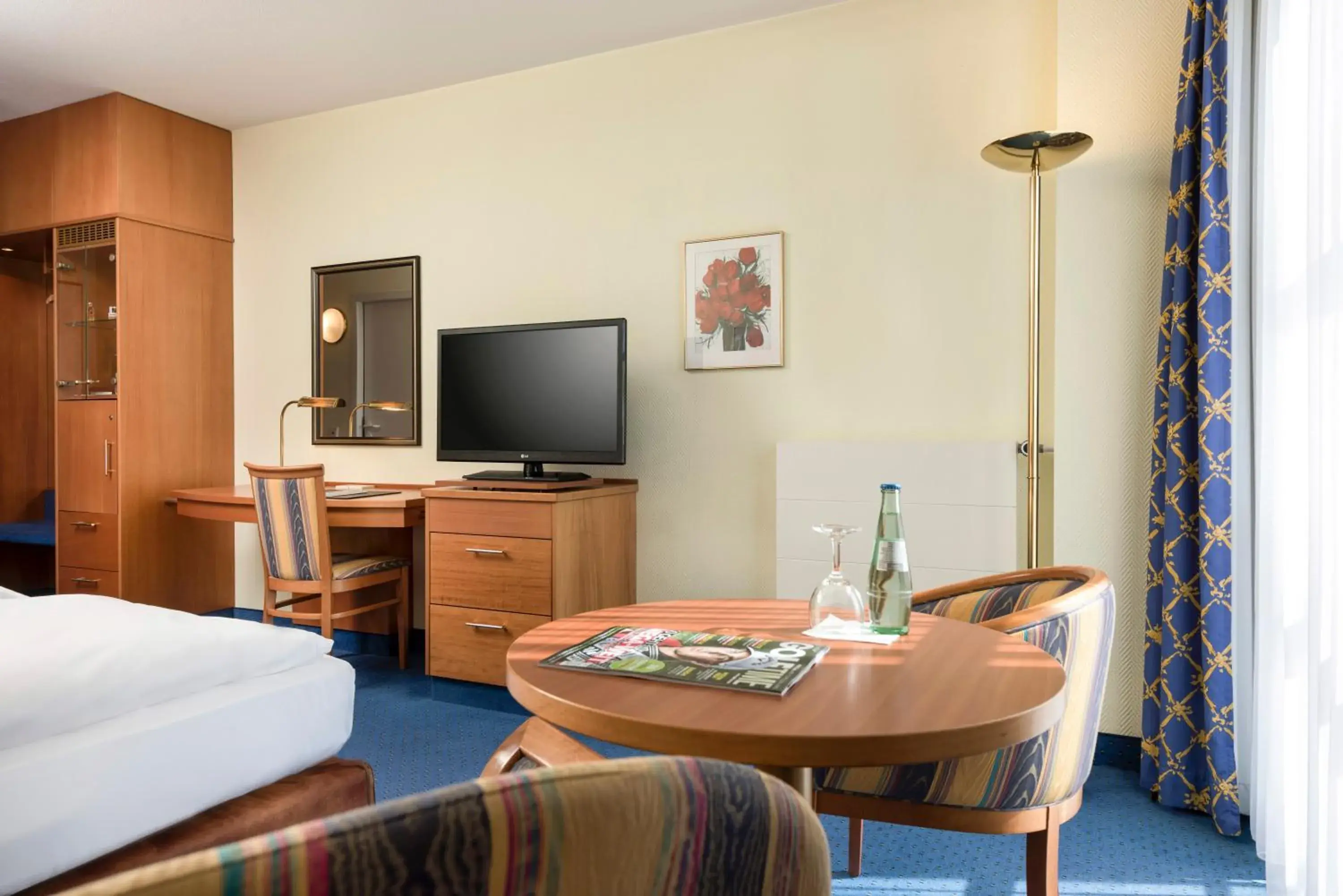 Standard Double Room in Radisson Blu Hotel Halle-Merseburg Standard Double Room in Radisson Blu Hotel Halle-Merseburg