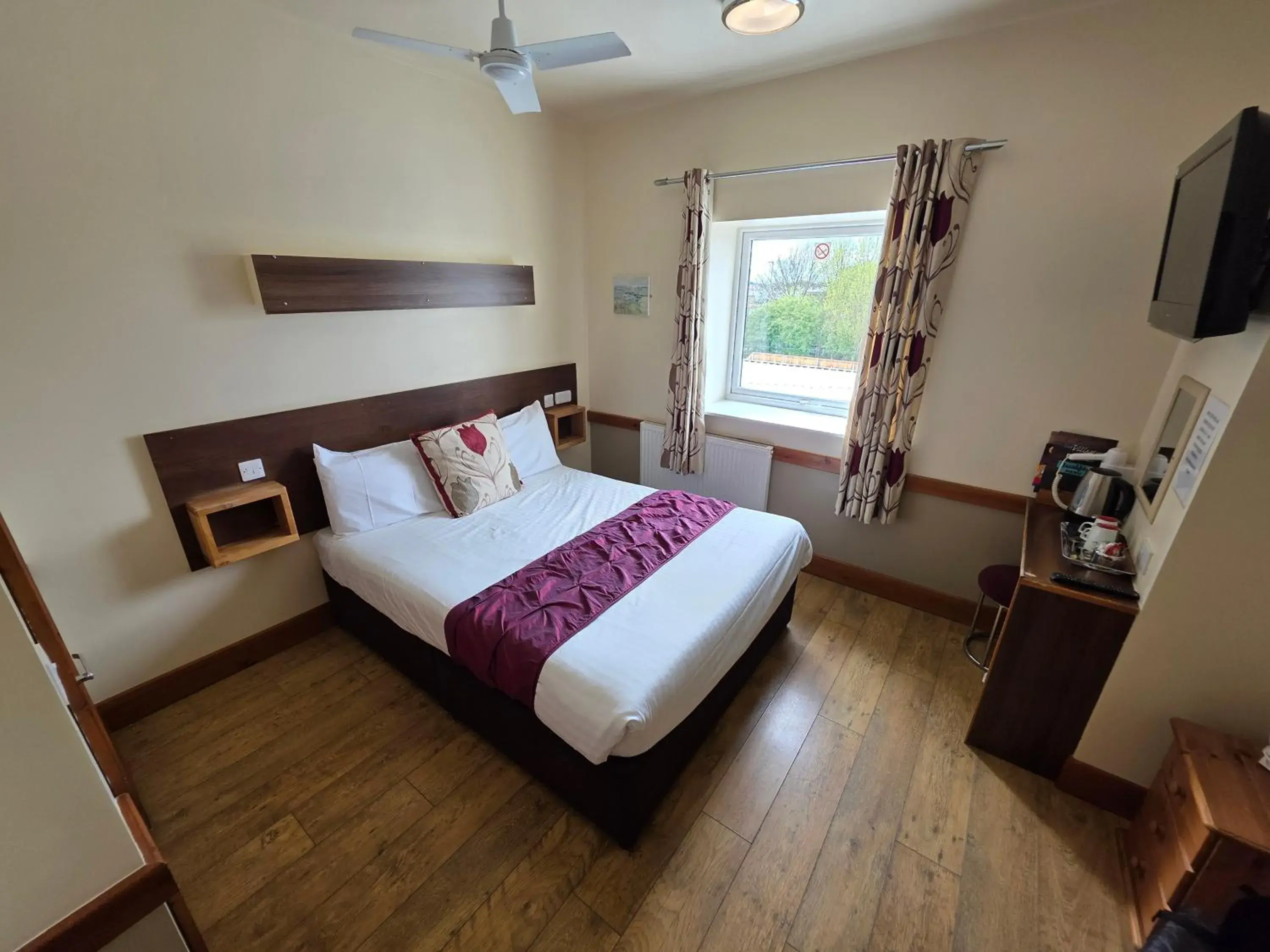 Double Room in Villager Hotel, Ingoldmells Double Room in Villager Hotel, Ingoldmells