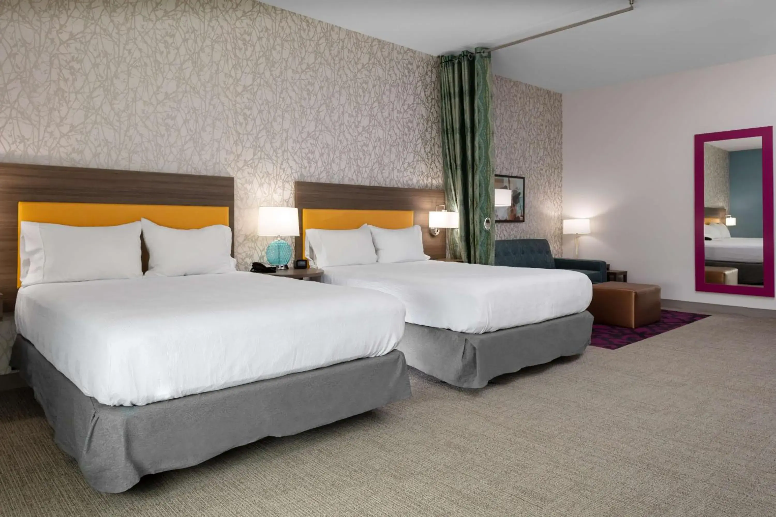 Queen Studio Suite with Roll-In Shower - Mobility Access/Non-Smoking in Home2 Suites By Hilton Valdosta, Ga Queen Studio Suite with Roll-In Shower - Mobility Access/Non-Smoking in Home2 Suites By Hilton Valdosta, Ga