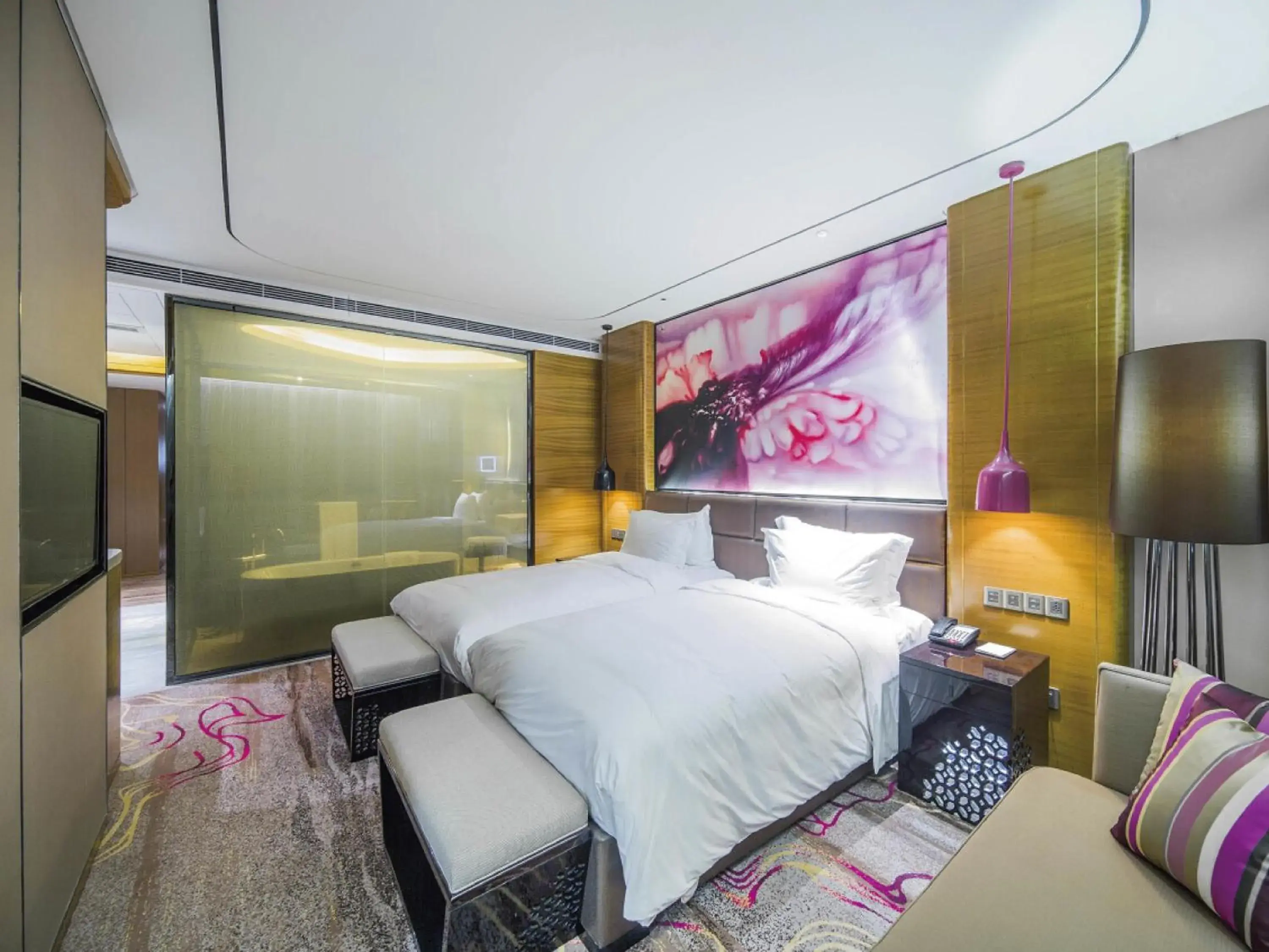 Luxury Twin Room with City View - single occupancy in Sofitel Nanjing Galaxy Luxury Twin Room with City View - single occupancy in Sofitel Nanjing Galaxy