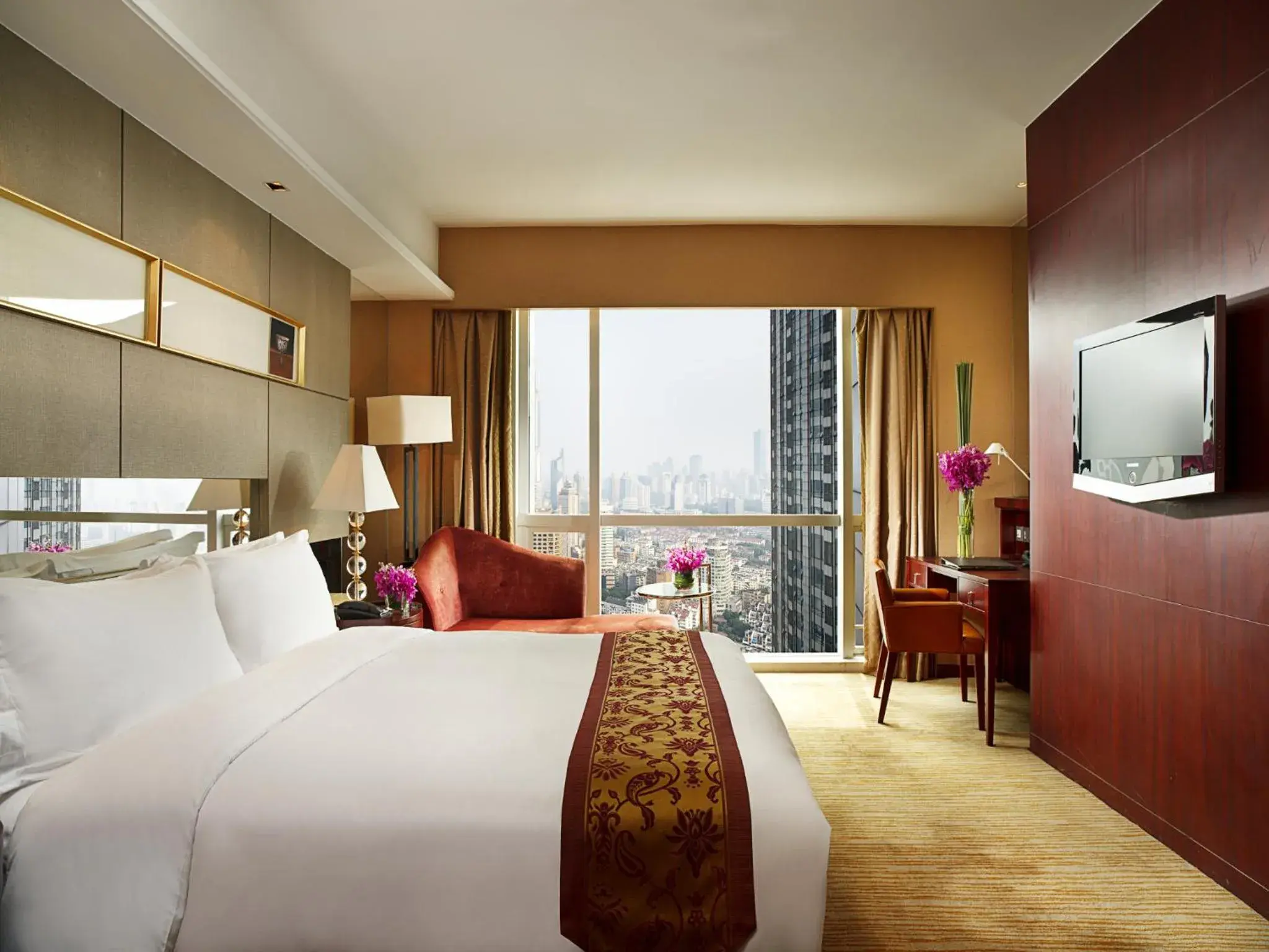 Superior King Room with City View - single occupancy - Club Sofitel in Sofitel Nanjing Galaxy Superior King Room with City View - single occupancy - Club Sofitel in Sofitel Nanjing Galaxy