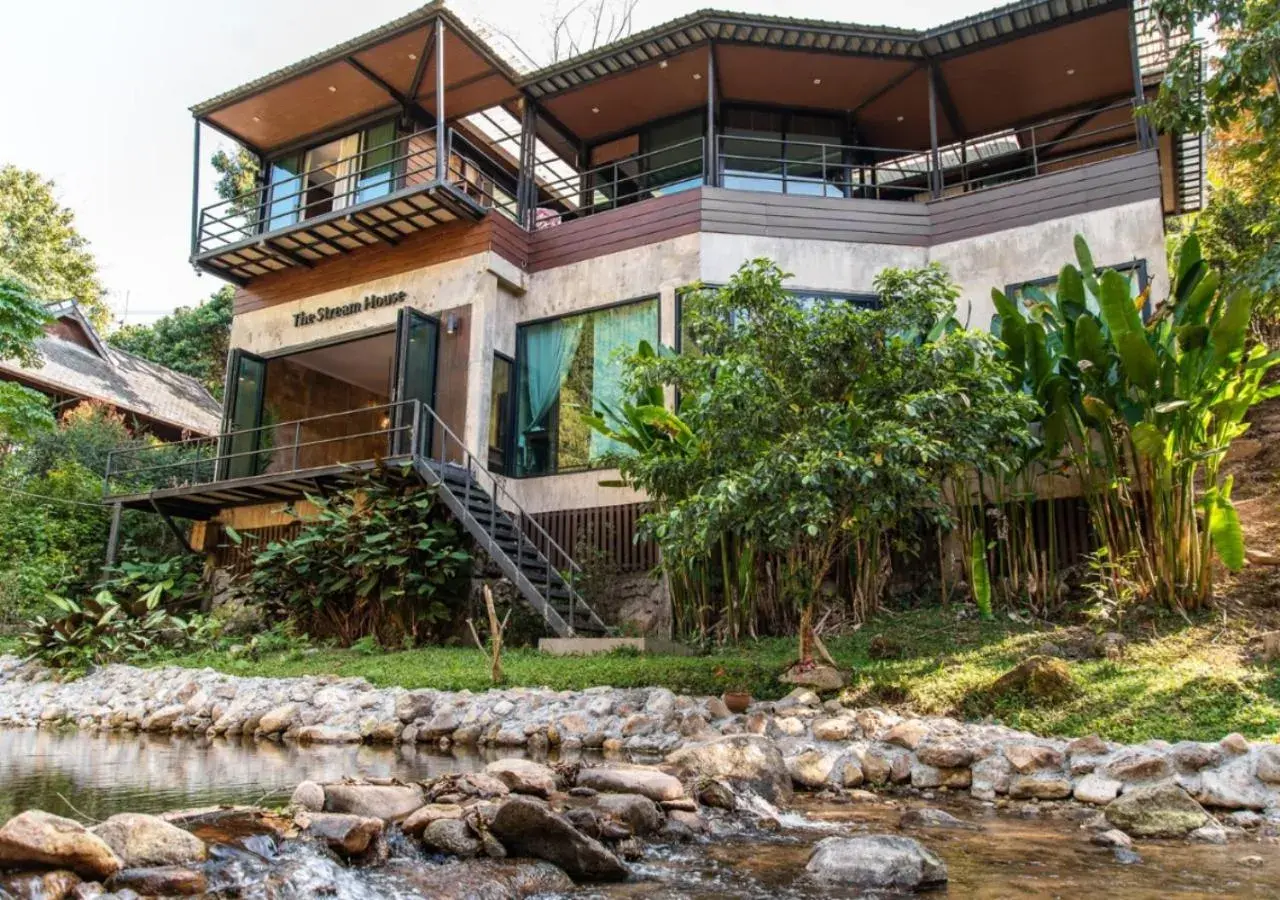 The Stream House The Stream House