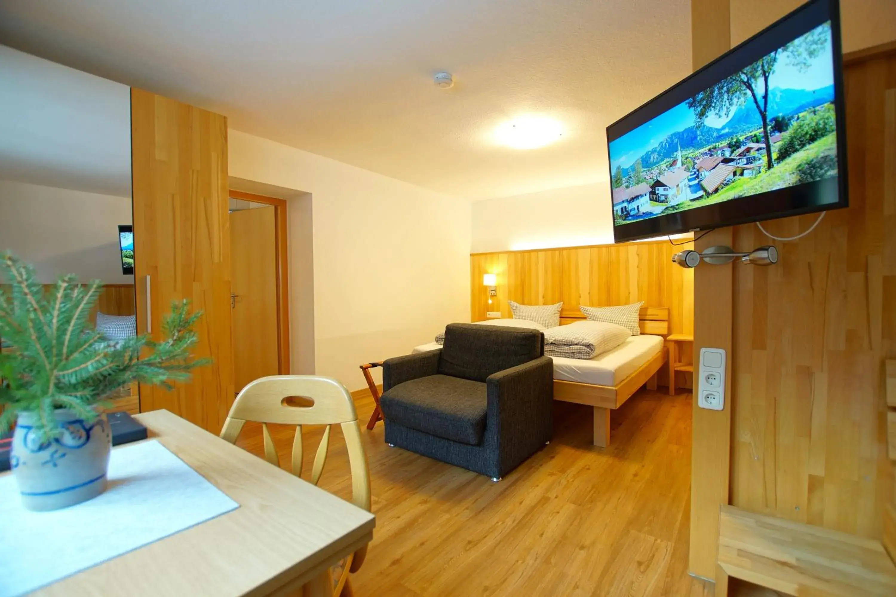 Triple Room in Hotel Waldmann Triple Room in Hotel Waldmann