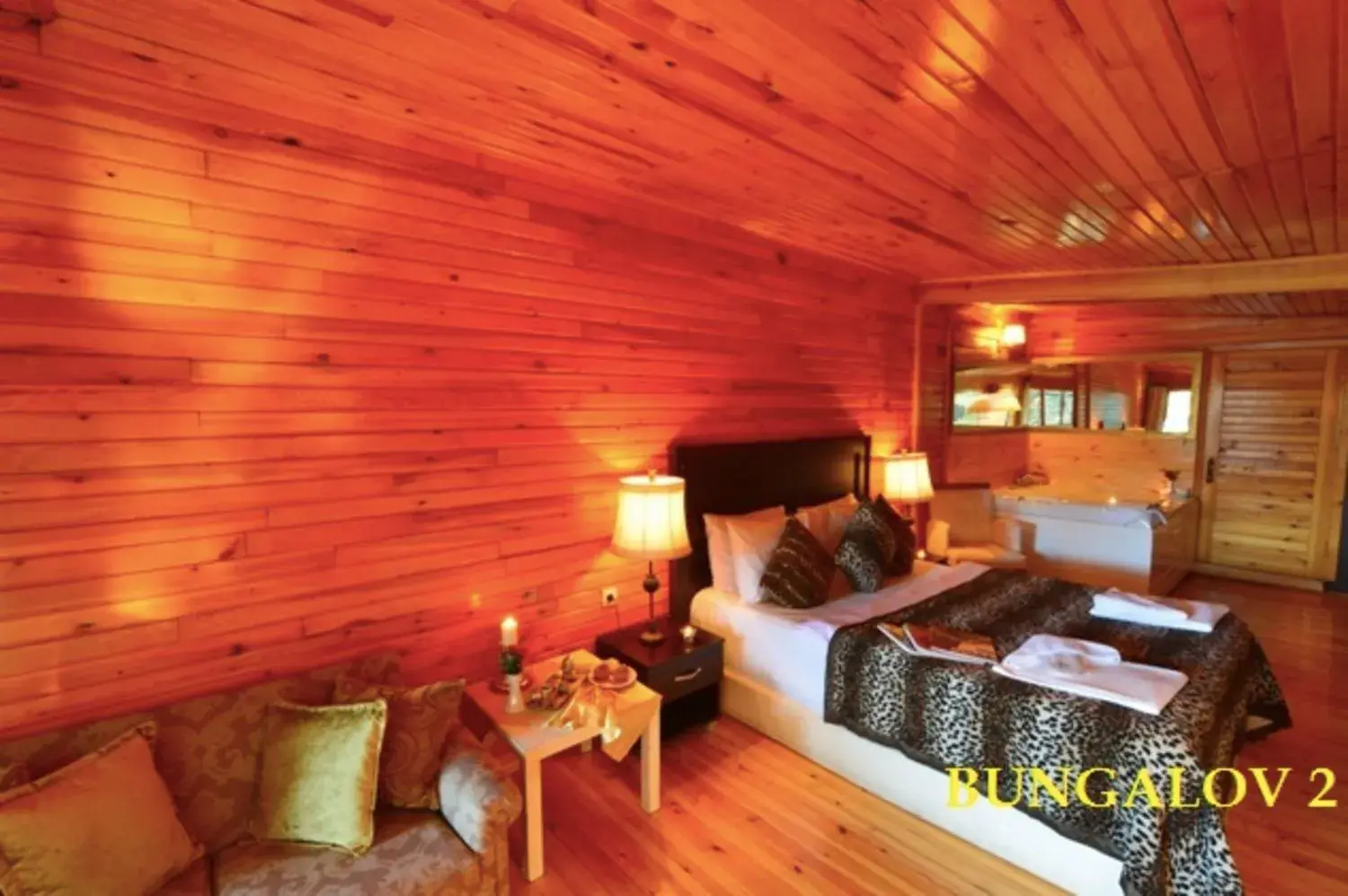 Bungalow with Jacuzzi - single occupancy in Treetops Park Hotel Bungalow with Jacuzzi - single occupancy in Treetops Park Hotel