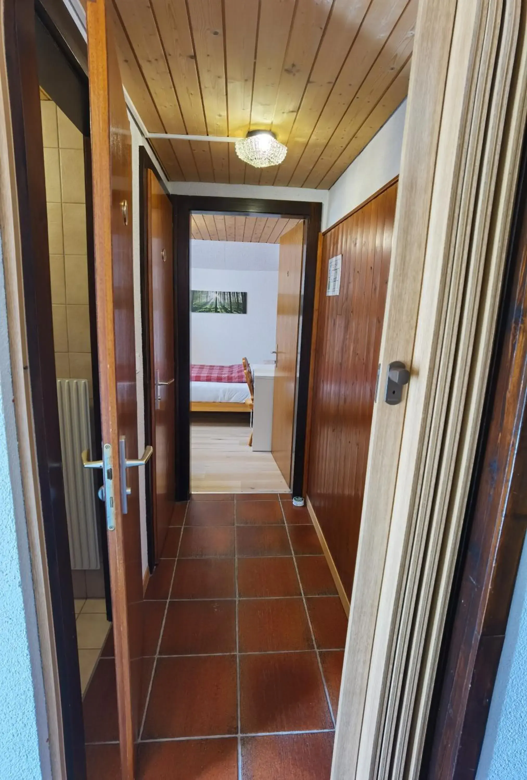 Small Single Room - single occupancy in Auberge la Tzoumaz Small Single Room - single occupancy in Auberge la Tzoumaz