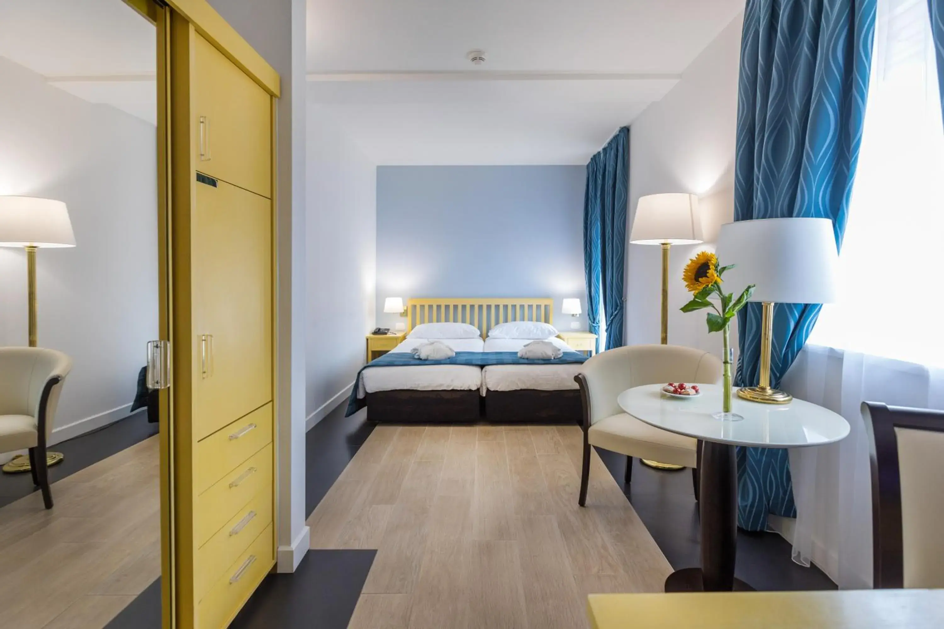 Double or Twin Room with Balcony and Mountain View - single occupancy in Hotel Lido Seegarten Double or Twin Room with Balcony and Mountain View - single occupancy in Hotel Lido Seegarten