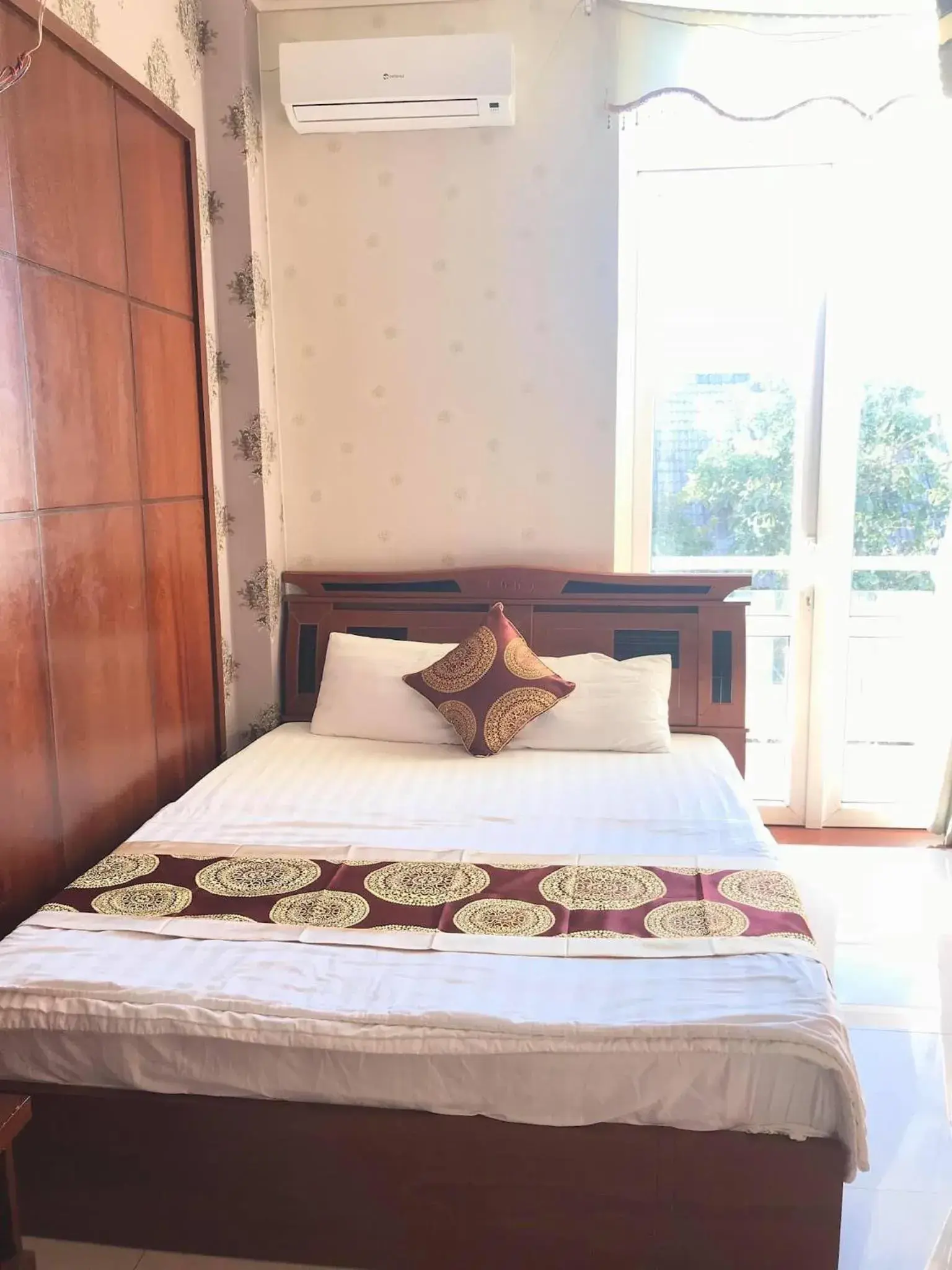Large Double or Twin Room in Hoàng Anh hotel Large Double or Twin Room in Hoàng Anh hotel
