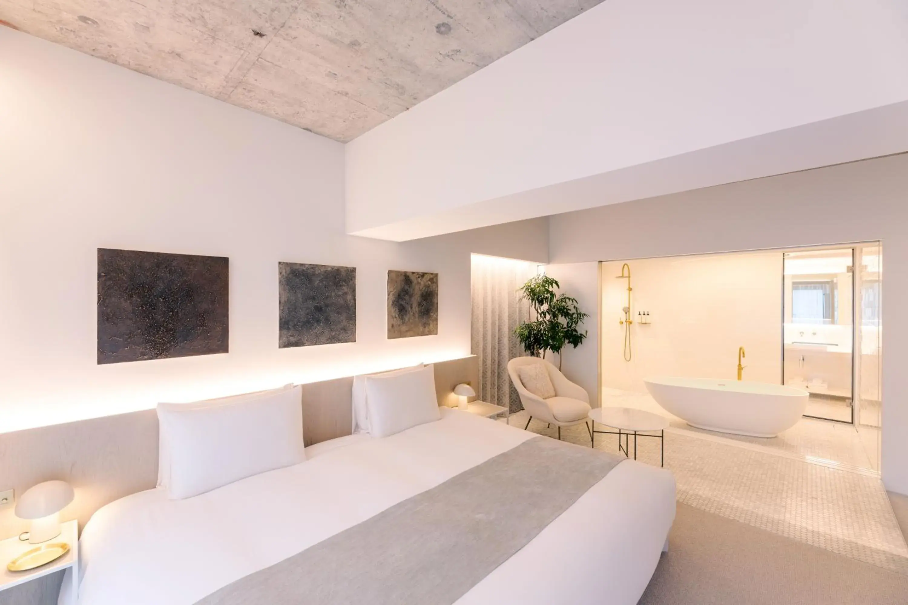 Junior Suite in SHIROIYA HOTEL Junior Suite in SHIROIYA HOTEL