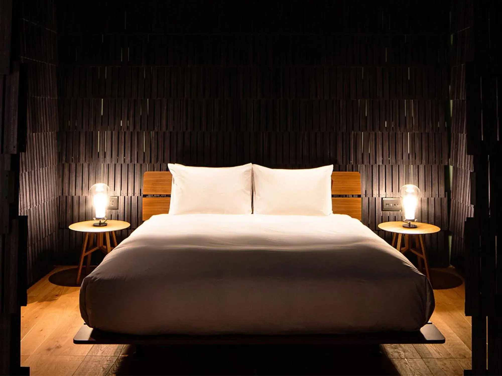 MICHELE DE LUCCHI ROOM in SHIROIYA HOTEL MICHELE DE LUCCHI ROOM in SHIROIYA HOTEL