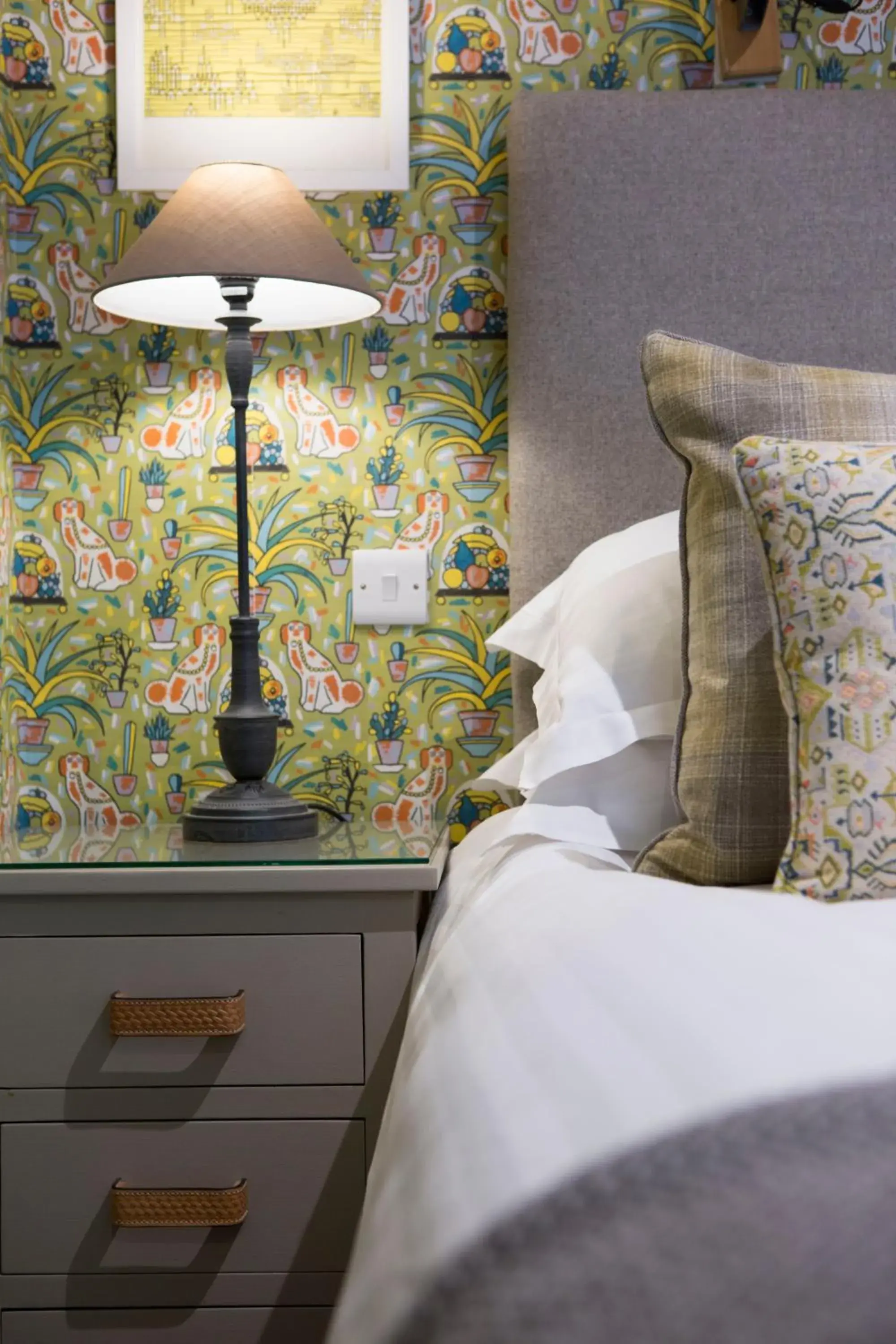 Deluxe Studio in The Fountaine Inn Deluxe Studio in The Fountaine Inn