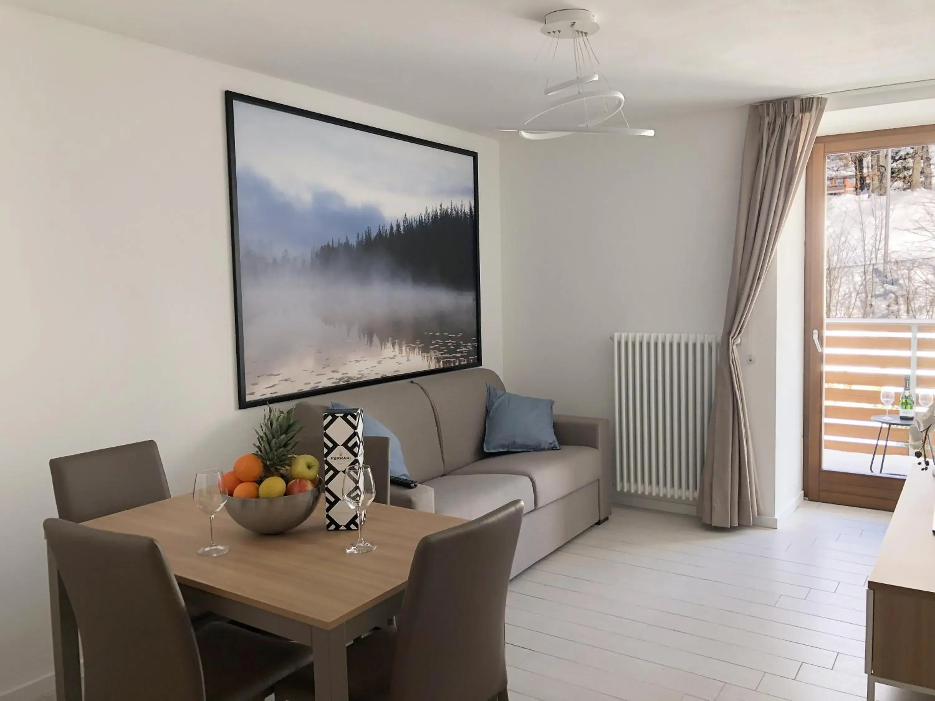 Apartment with Balcony in Residence Aurora Apartment with Balcony in Residence Aurora