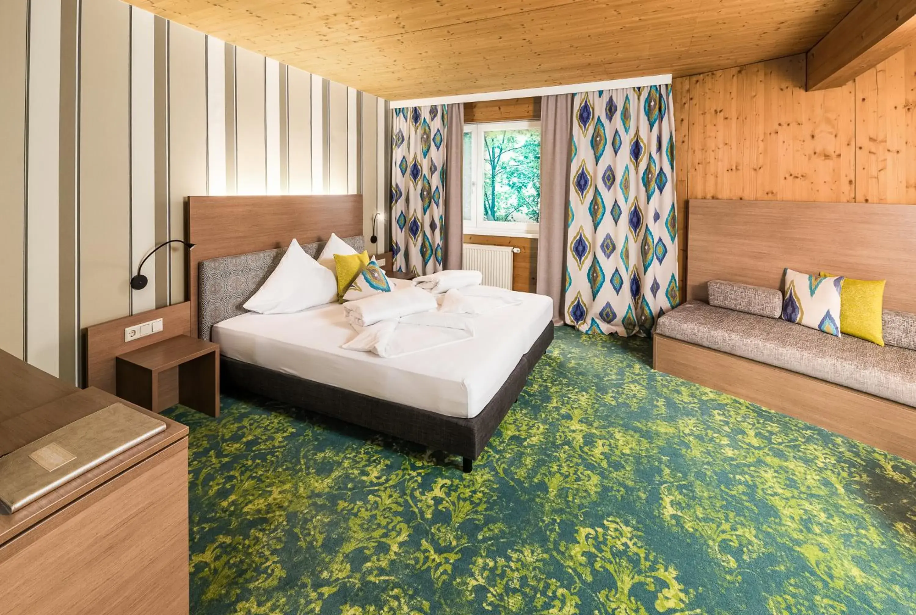 Superior Double Room with Sofabed in Hotel die Hindenburg Superior Double Room with Sofabed in Hotel die Hindenburg