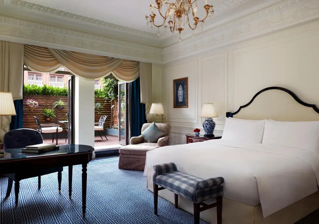 Terrace Premier Room in The Ritz-Carlton, Tianjin Terrace Premier Room in The Ritz-Carlton, Tianjin