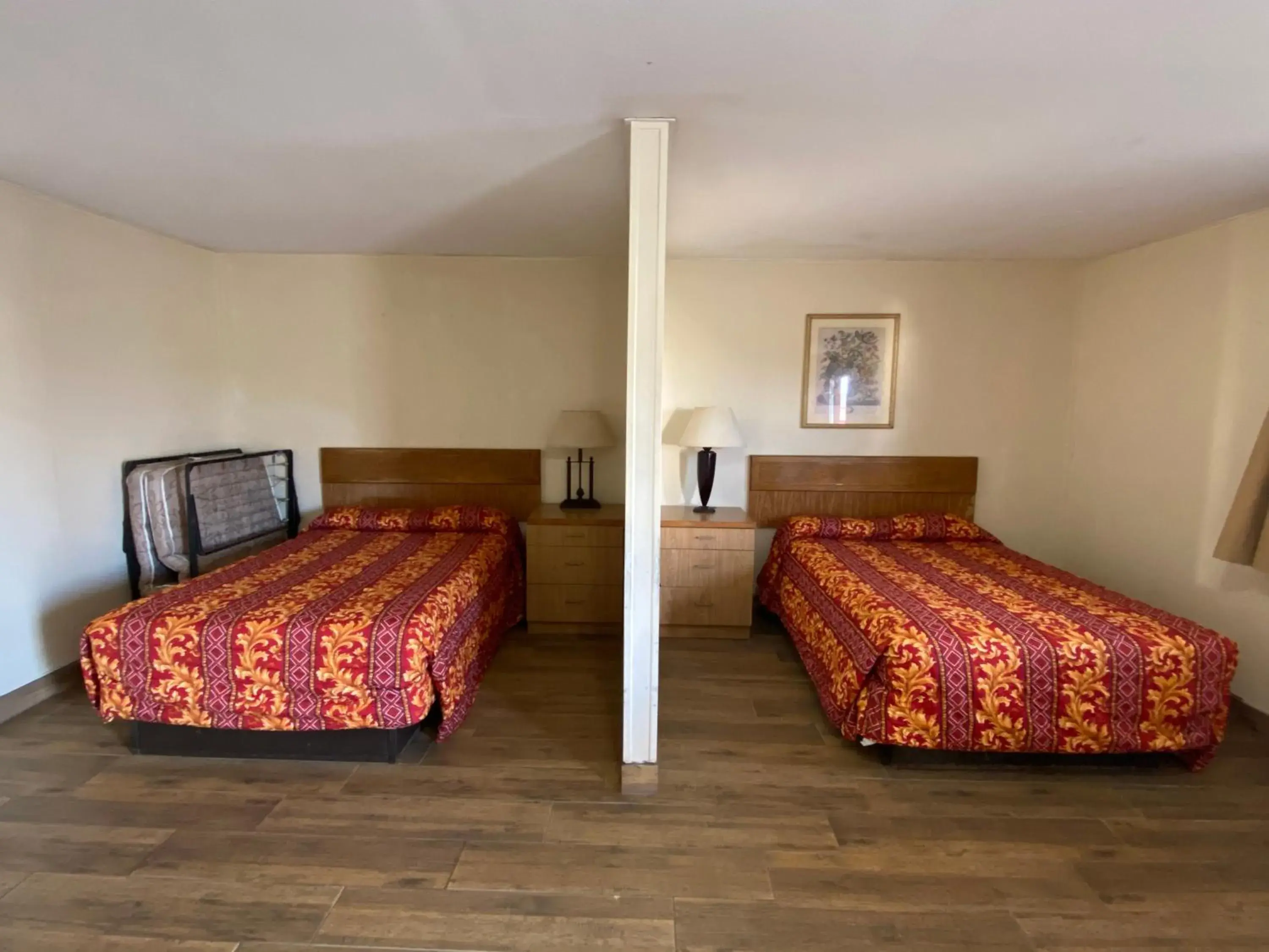 Deluxe Double Studio - single occupancy in Relax Inn-Plaquemine Deluxe Double Studio - single occupancy in Relax Inn-Plaquemine