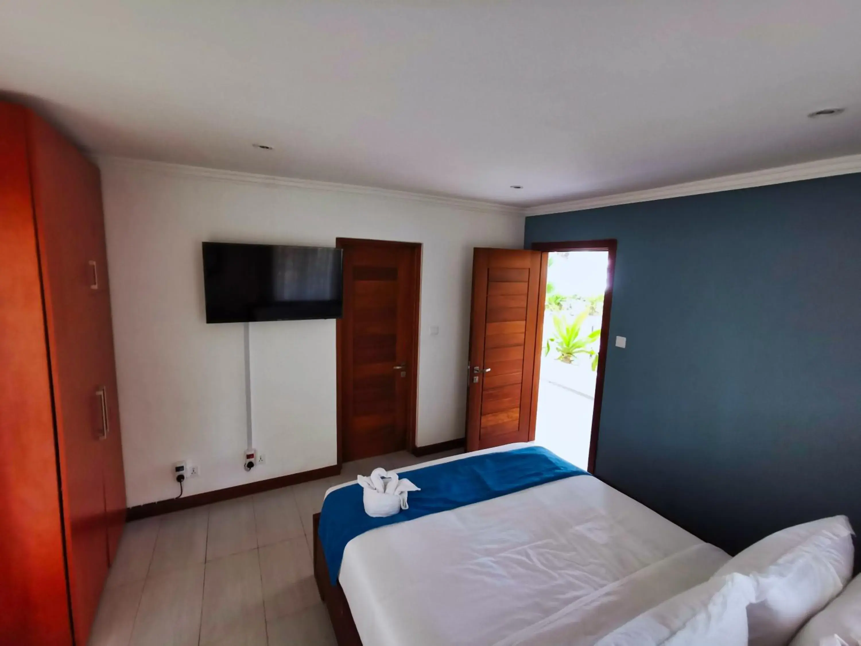 Deluxe Double Room in Searenity Beach Villa Deluxe Double Room in Searenity Beach Villa