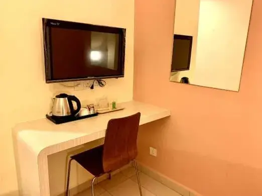 Standard Twin Room in KLUANG RIVERVIEW HOTEL Standard Twin Room in KLUANG RIVERVIEW HOTEL
