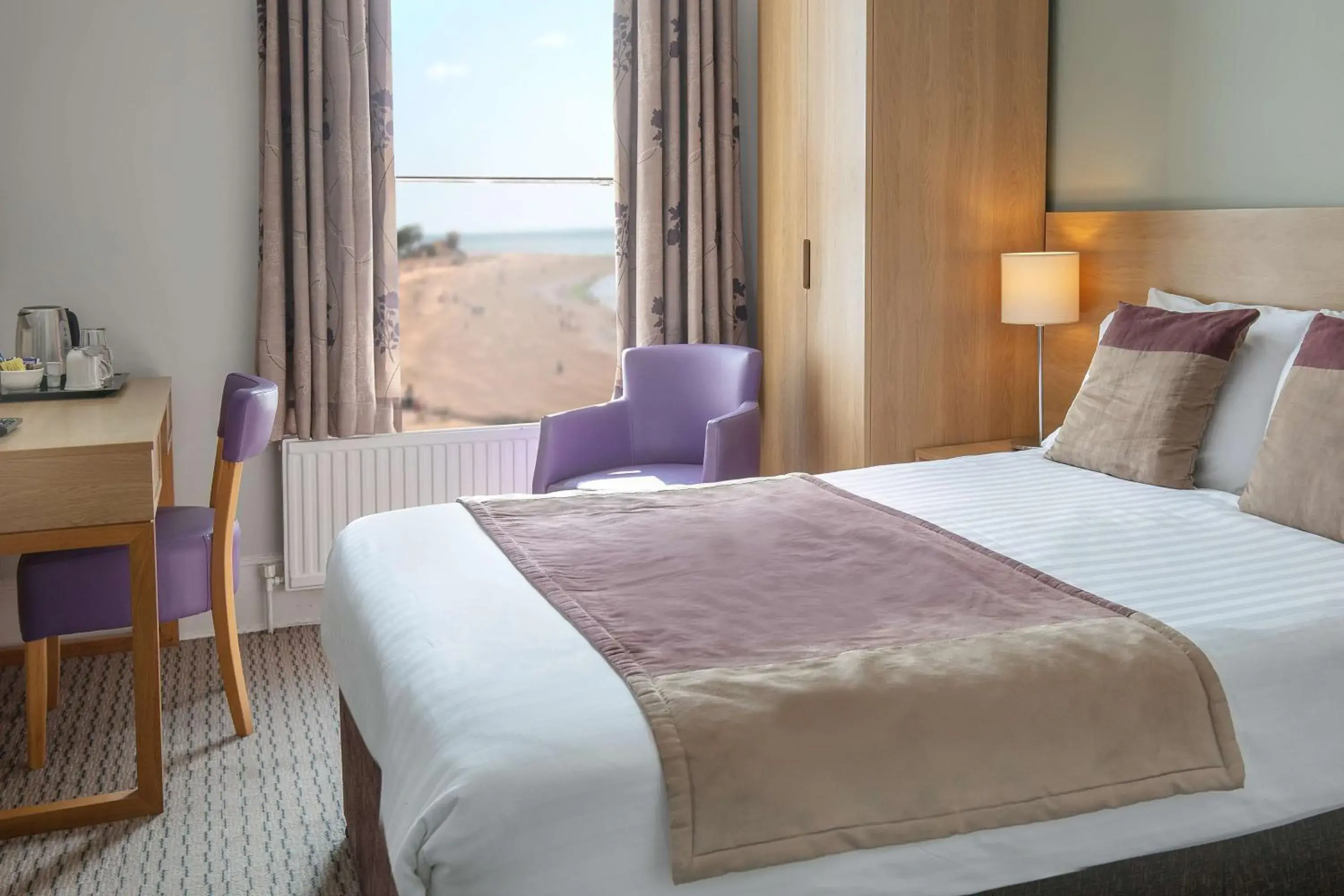 Double Room with Sea View - single occupancy in Exmouth Beach Hotel Double Room with Sea View - single occupancy in Exmouth Beach Hotel