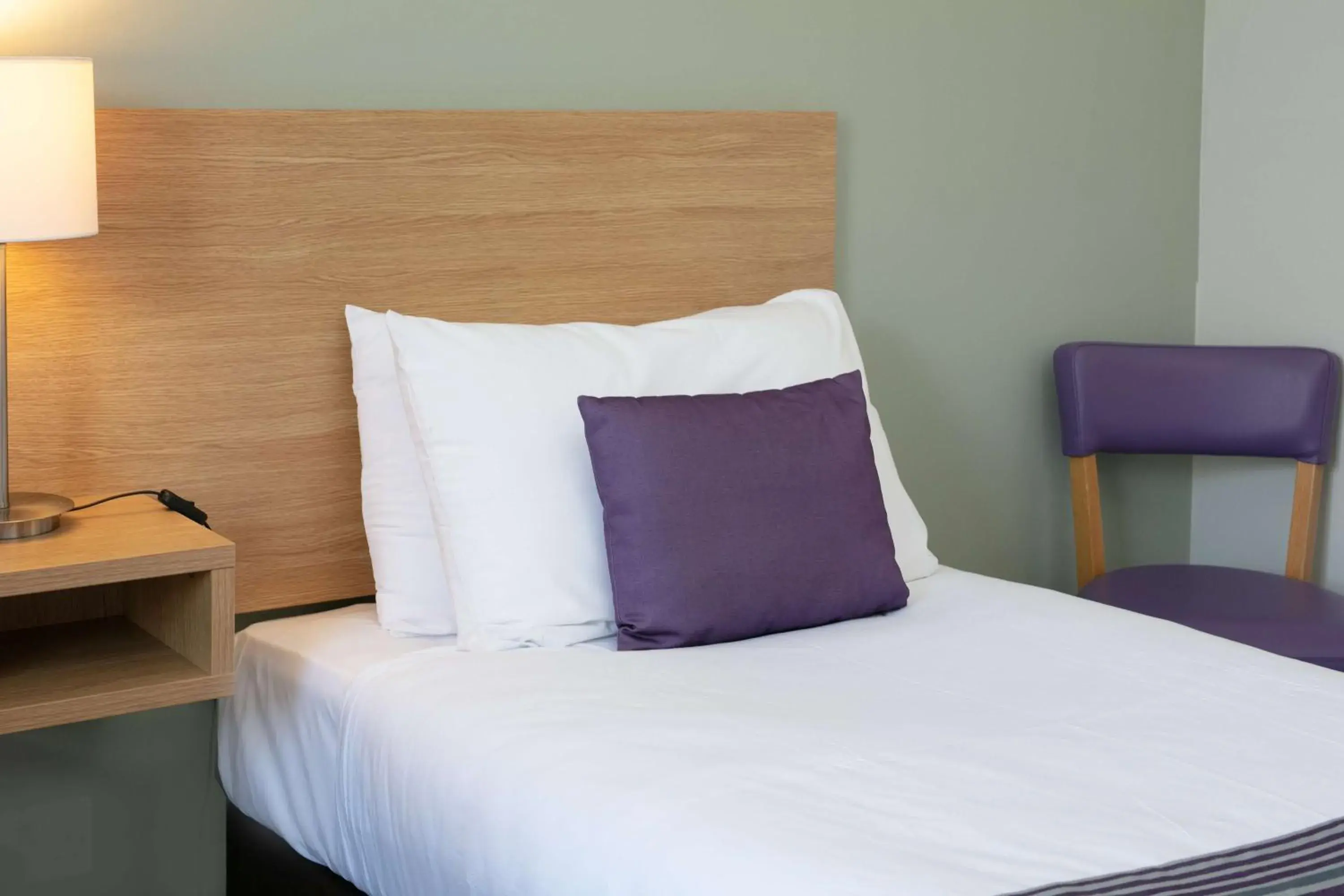 Standard Single Room in Exmouth Beach Hotel Standard Single Room in Exmouth Beach Hotel