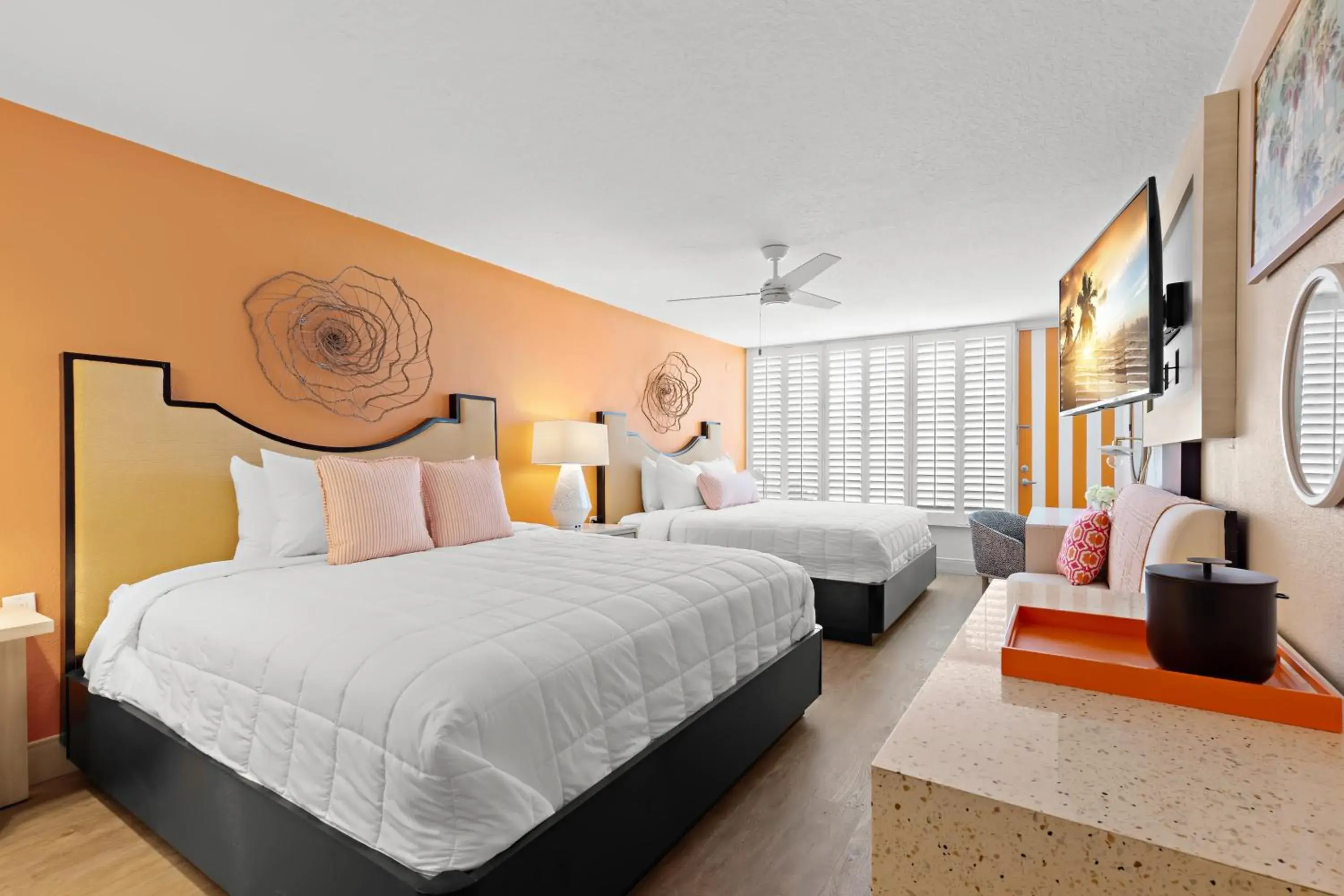 Deluxe Double Room with Balcony in Bellwether Beach Resort Deluxe Double Room with Balcony in Bellwether Beach Resort