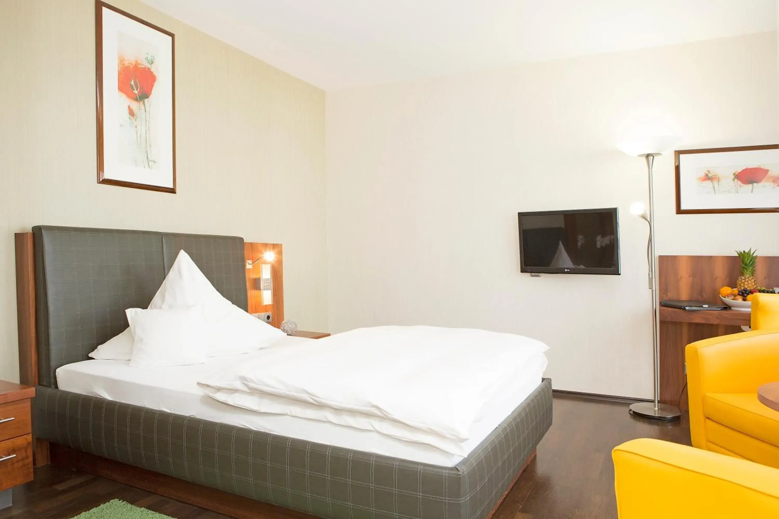 Single Room - single occupancy in City Hotel Roding Single Room - single occupancy in City Hotel Roding
