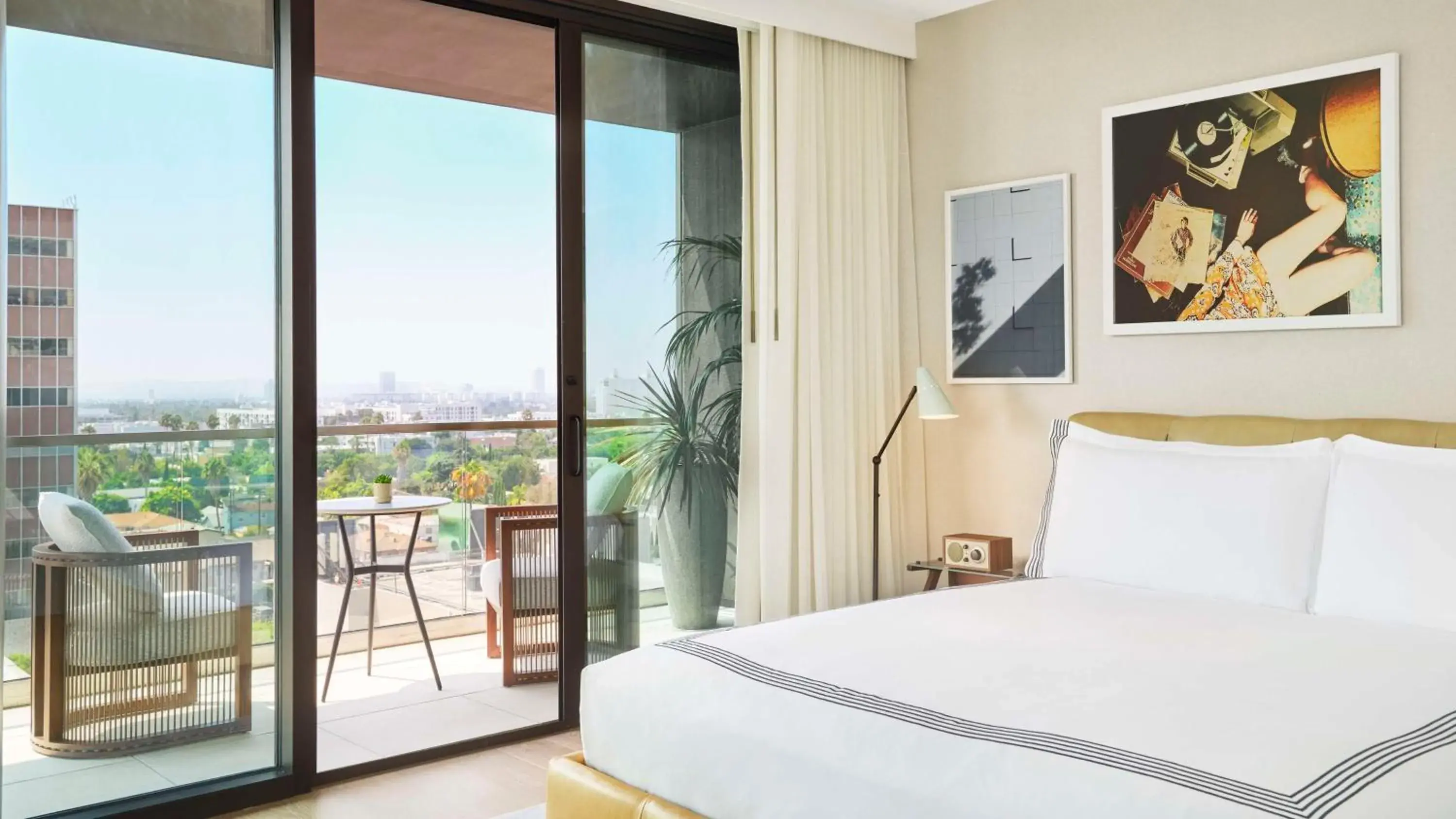 King Room with Balcony and City View - single occupancy in Thompson Hollywood, by Hyatt King Room with Balcony and City View - single occupancy in Thompson Hollywood, by Hyatt