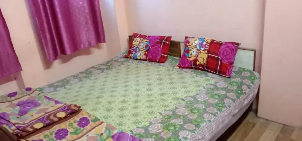 Budget Triple Room in Maa Vaishno Guest House Budget Triple Room in Maa Vaishno Guest House