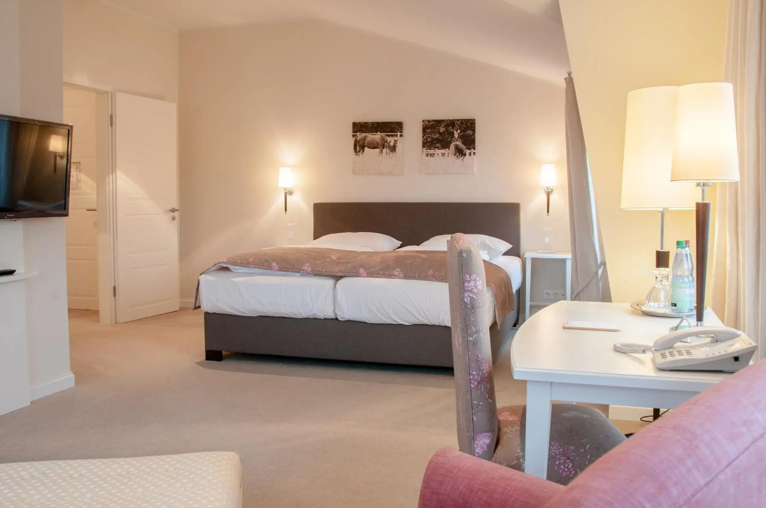 Junior Suite in Kino-Hotel Meyer Junior Suite in Kino-Hotel Meyer