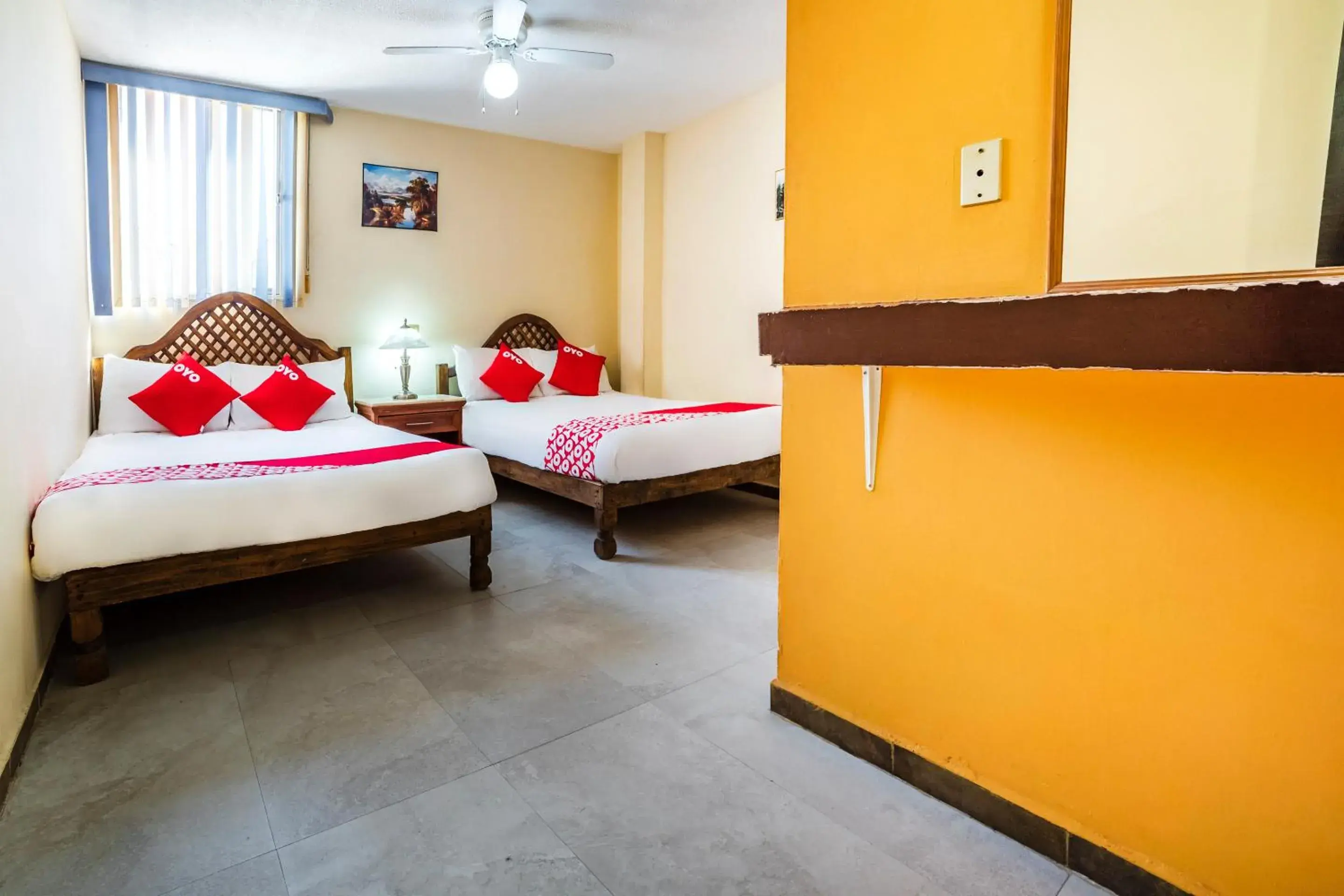 Standard Triple in OYO Hotel Bugambilia, San Luis Potosí Standard Triple in OYO Hotel Bugambilia, San Luis Potosí