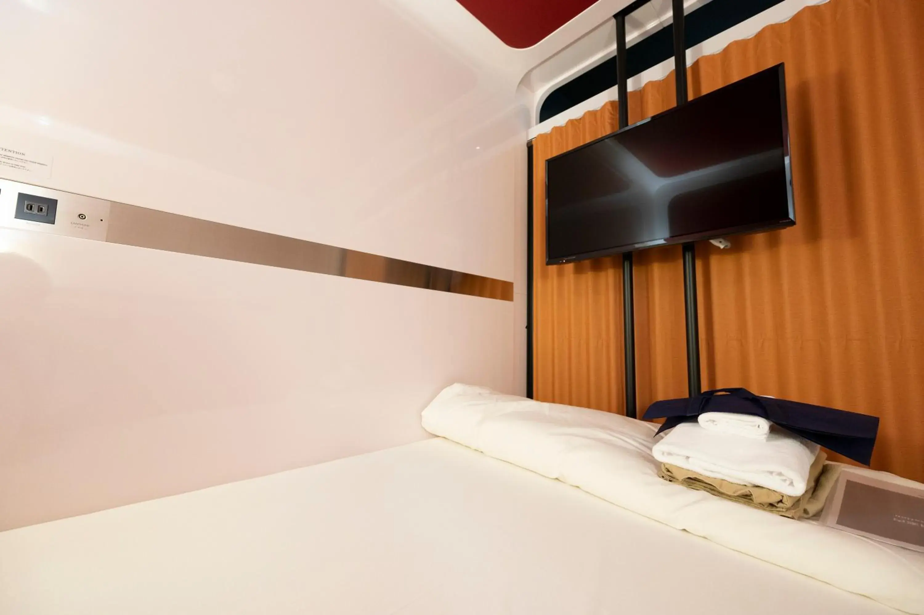 Superior Pod for Female - single occupancy in Torifito Hotel & Pod Kanazawa Superior Pod for Female - single occupancy in Torifito Hotel & Pod Kanazawa