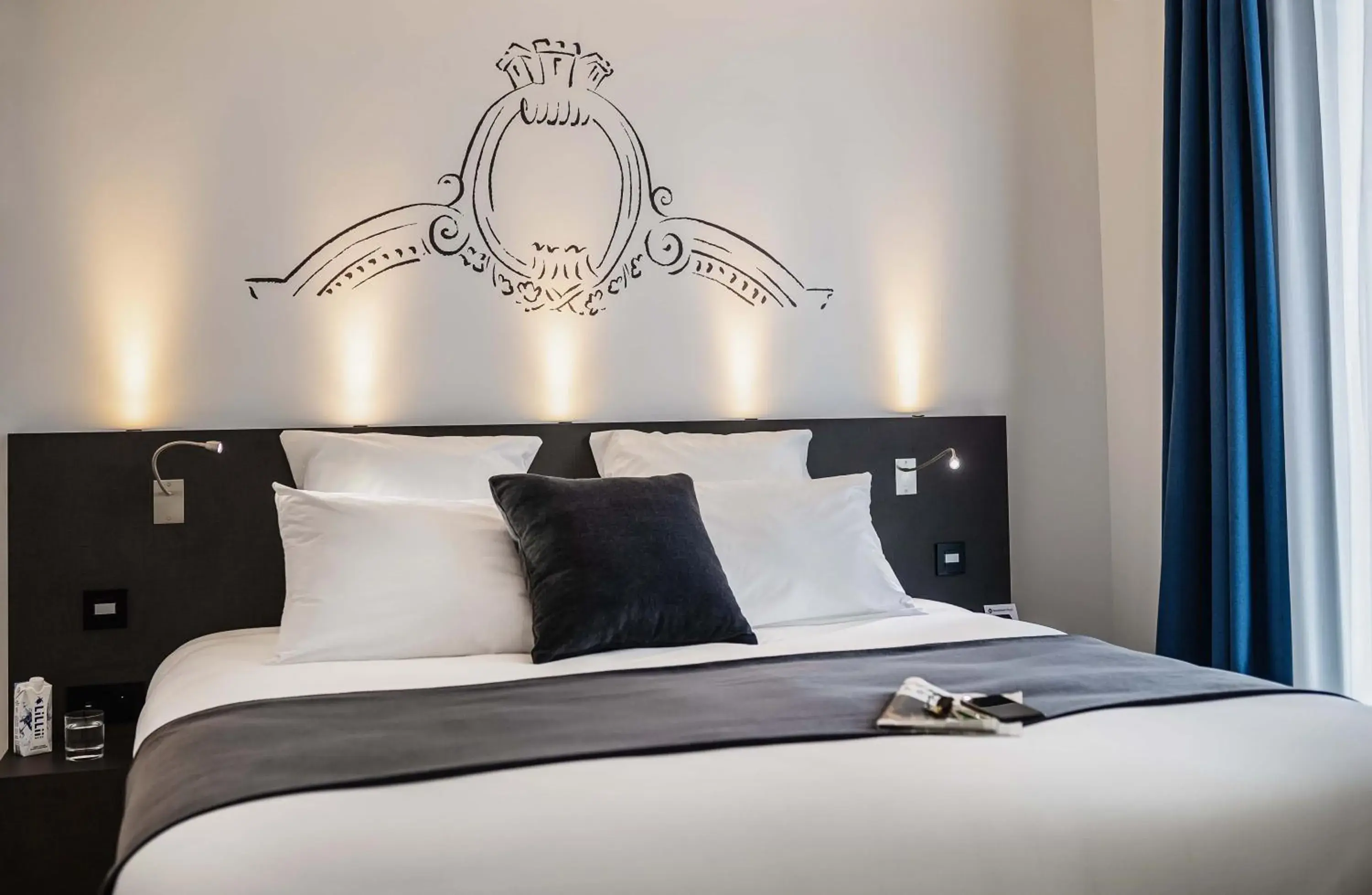 Comfort King Room in Best Western Premier Hotel de la Cite Royale Comfort King Room in Best Western Premier Hotel de la Cite Royale