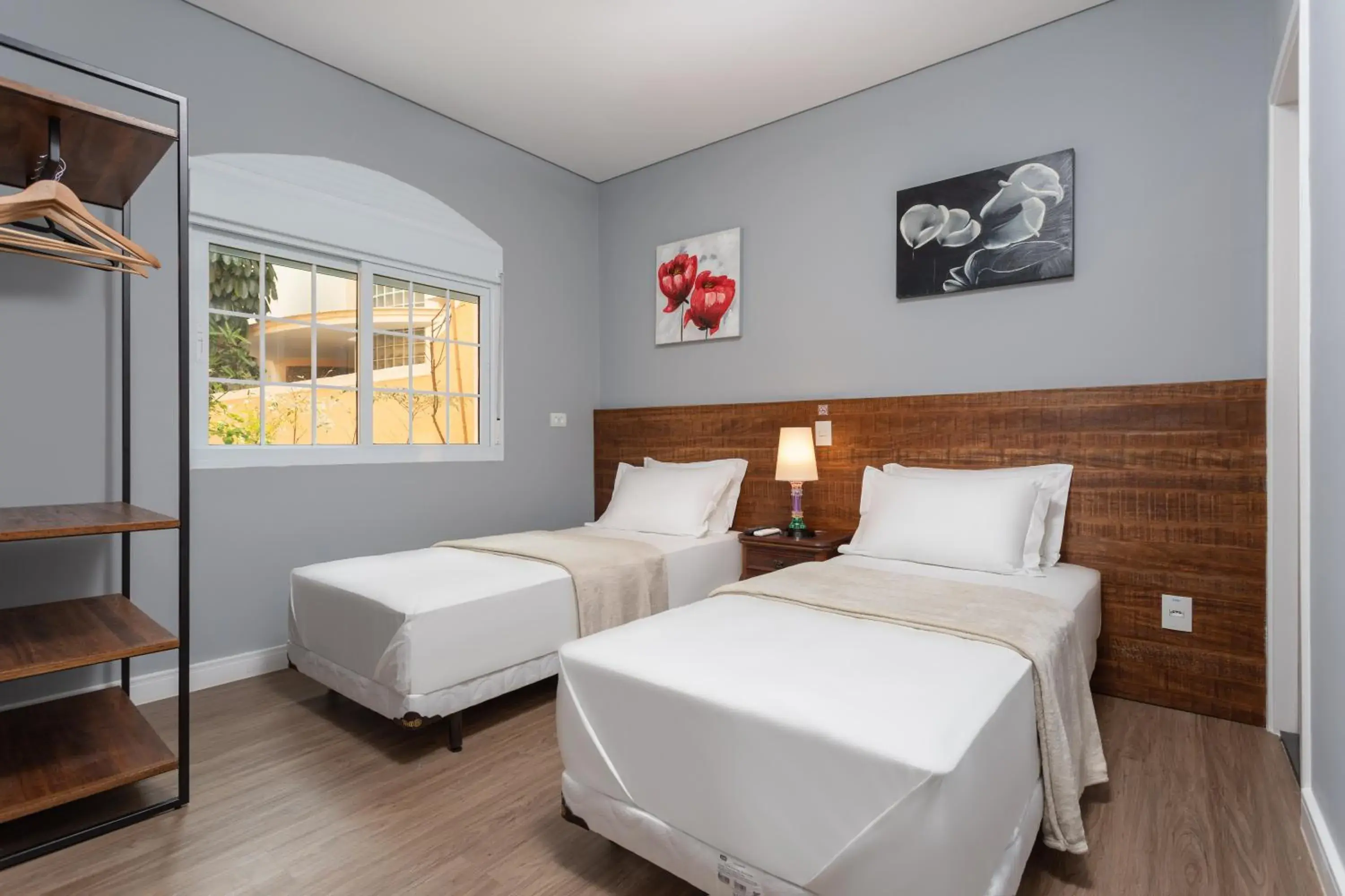 Twin Room with Private Bathroom - single occupancy in Hotel Pousada Pacaembu Twin Room with Private Bathroom - single occupancy in Hotel Pousada Pacaembu