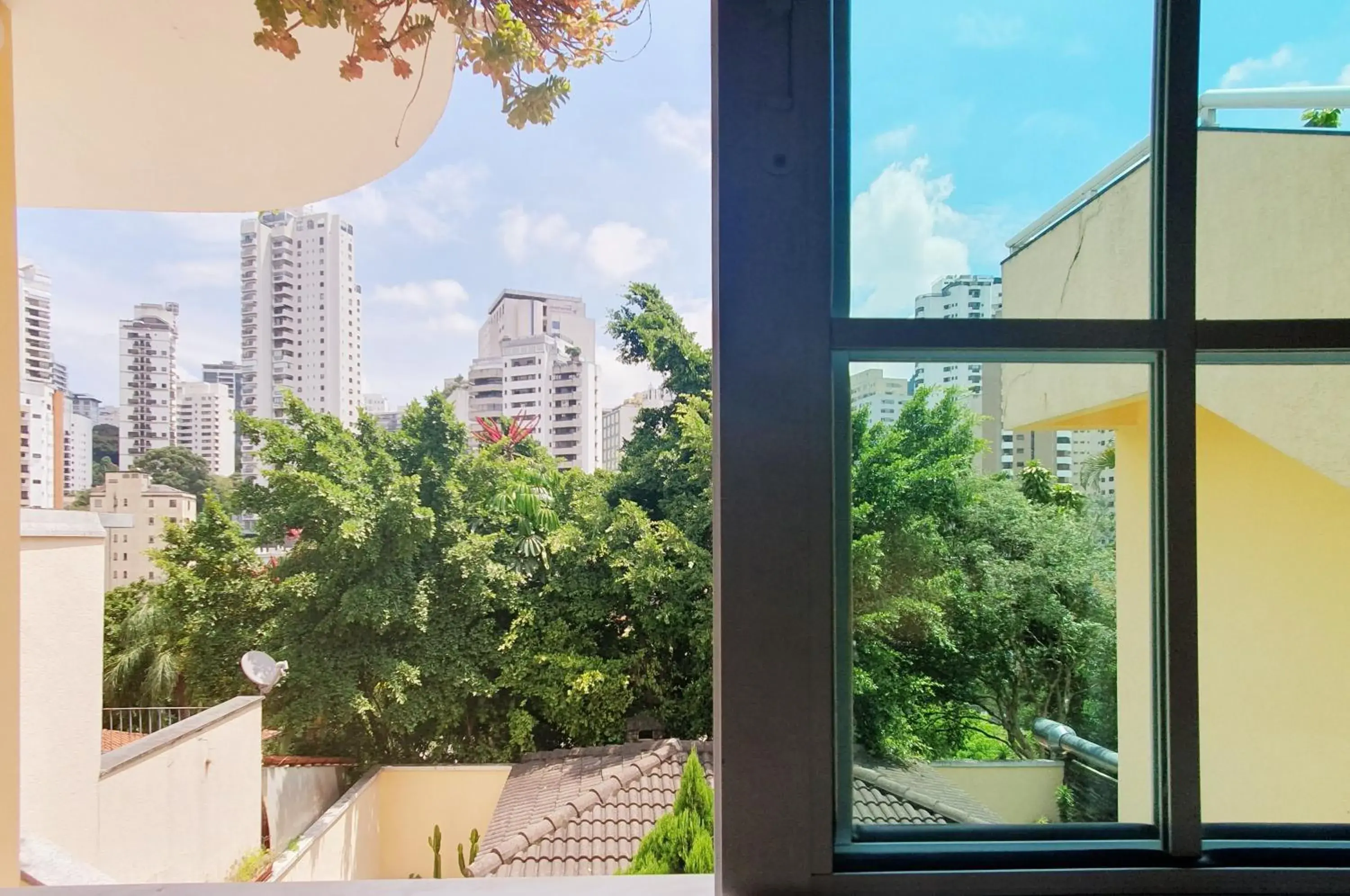 Twin Room with View in Hotel Pousada Pacaembu Twin Room with View in Hotel Pousada Pacaembu