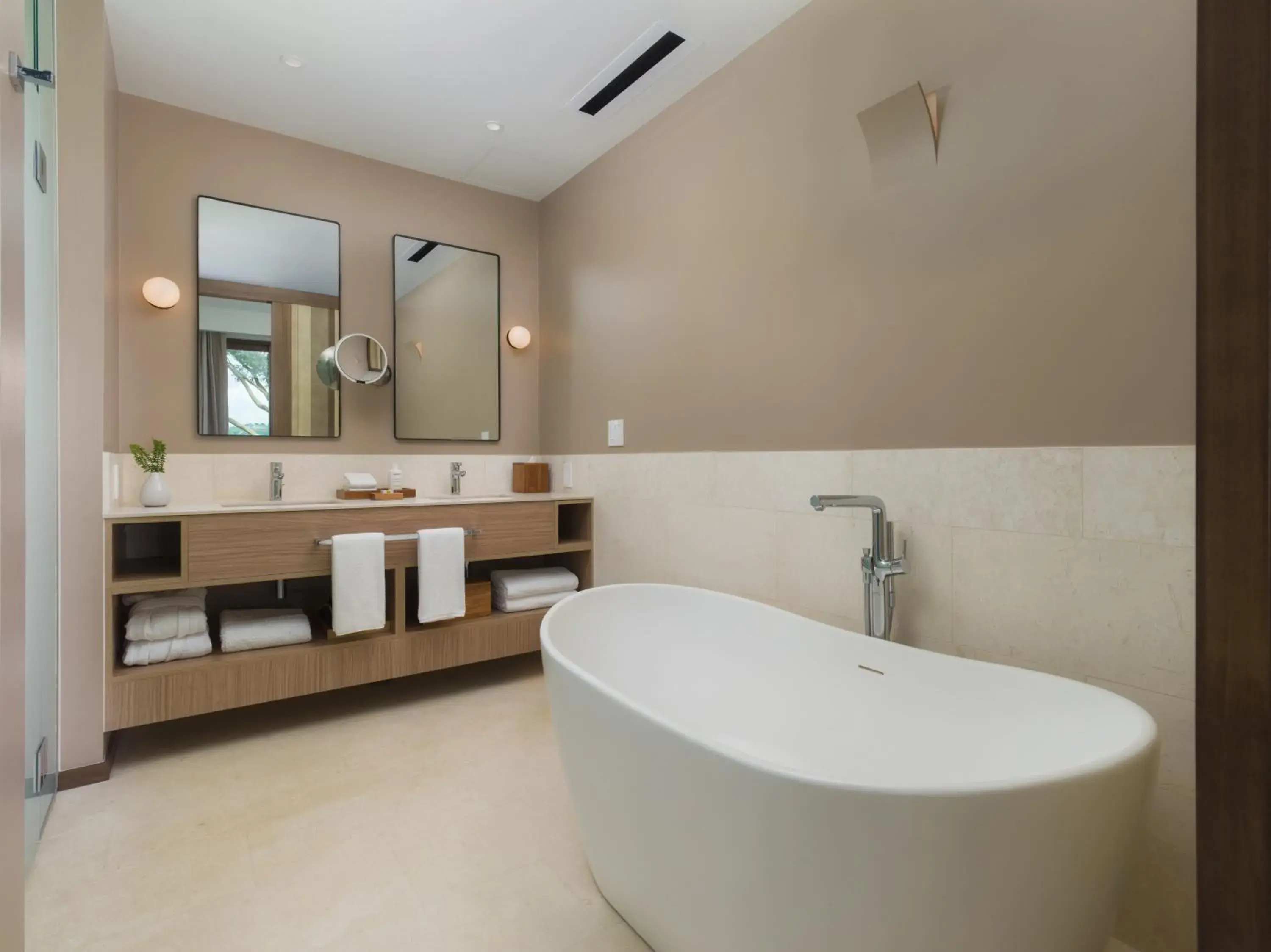 Two-Bedroom Villa in Andaz Peninsula Papagayo Resort, Costa Rica, by Hyatt Two-Bedroom Villa in Andaz Peninsula Papagayo Resort, Costa Rica, by Hyatt