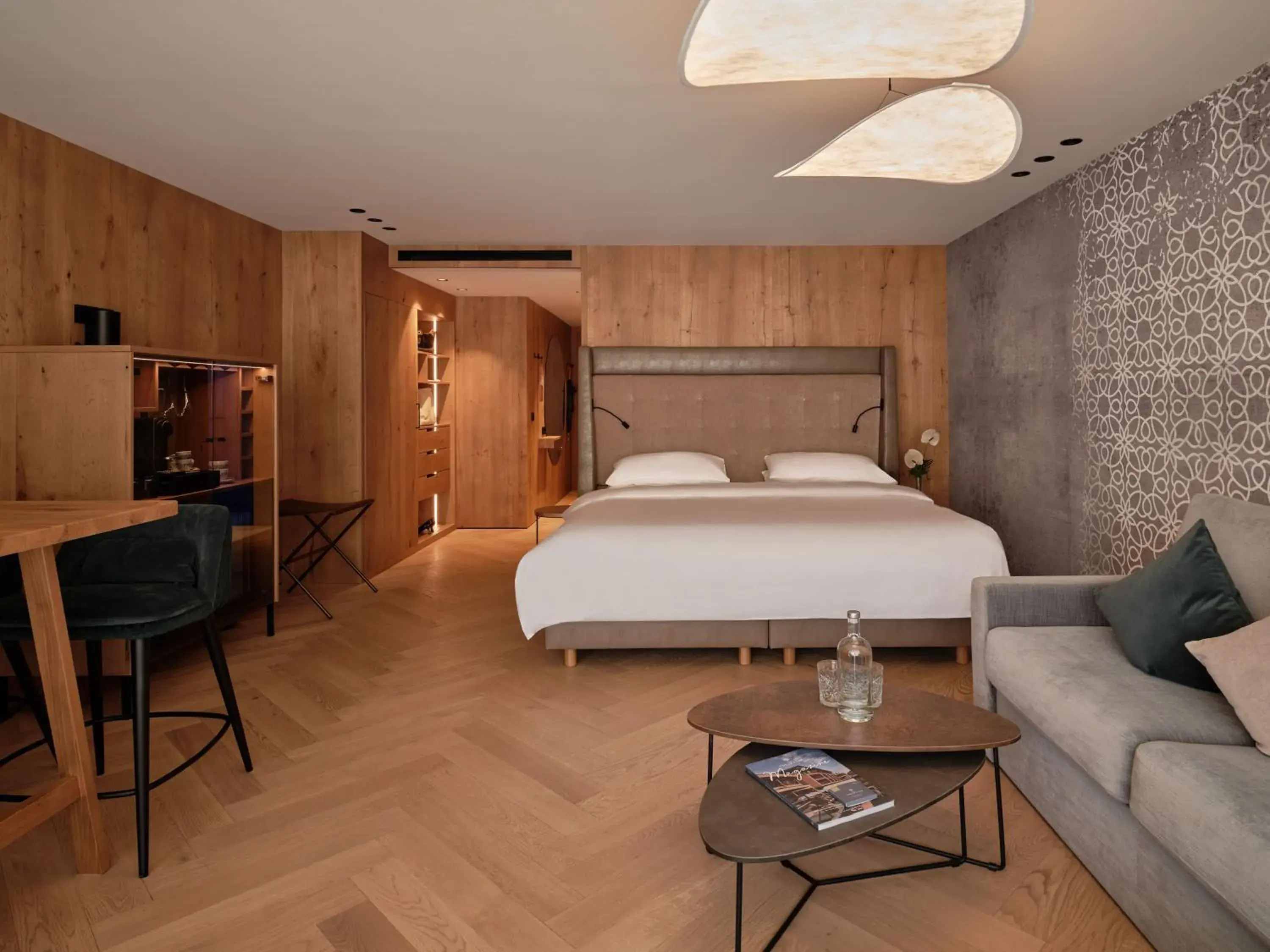 Junior Suite Premium in DAS EDELWEISS - Salzburg Mountain Resort Junior Suite Premium in DAS EDELWEISS - Salzburg Mountain Resort