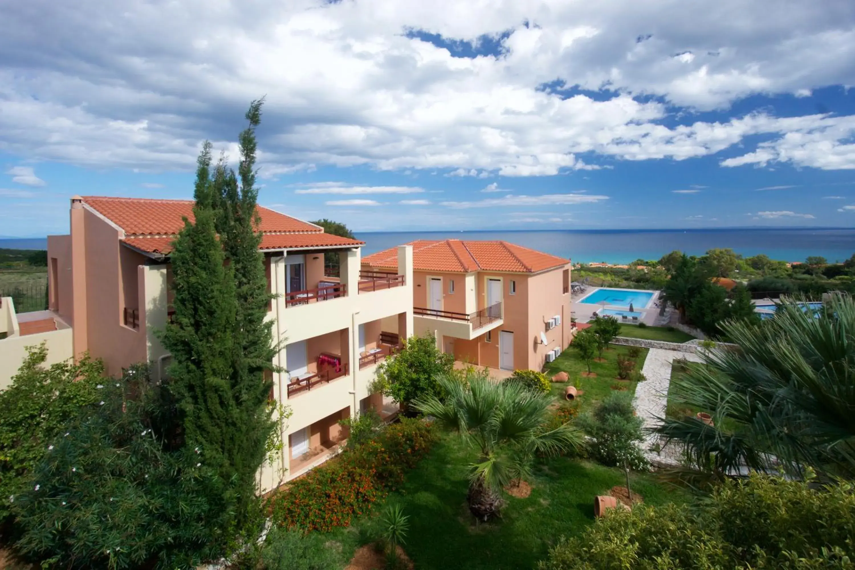 Three-Bedroom Apartment in Zephyros Hotel Three-Bedroom Apartment in Zephyros Hotel