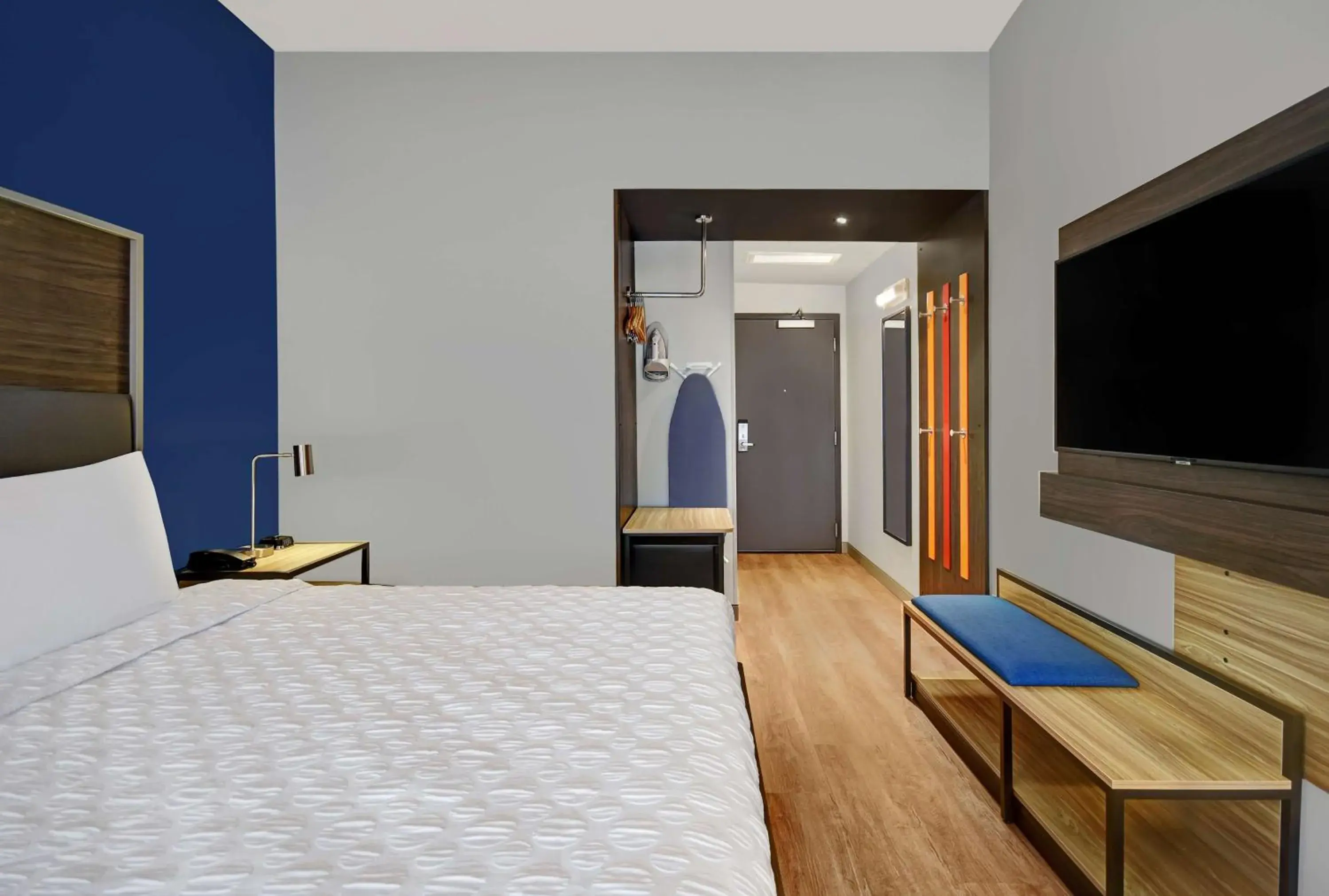 King Room - Hearing Access in Tru By Hilton Troy Detroit, Mi King Room - Hearing Access in Tru By Hilton Troy Detroit, Mi