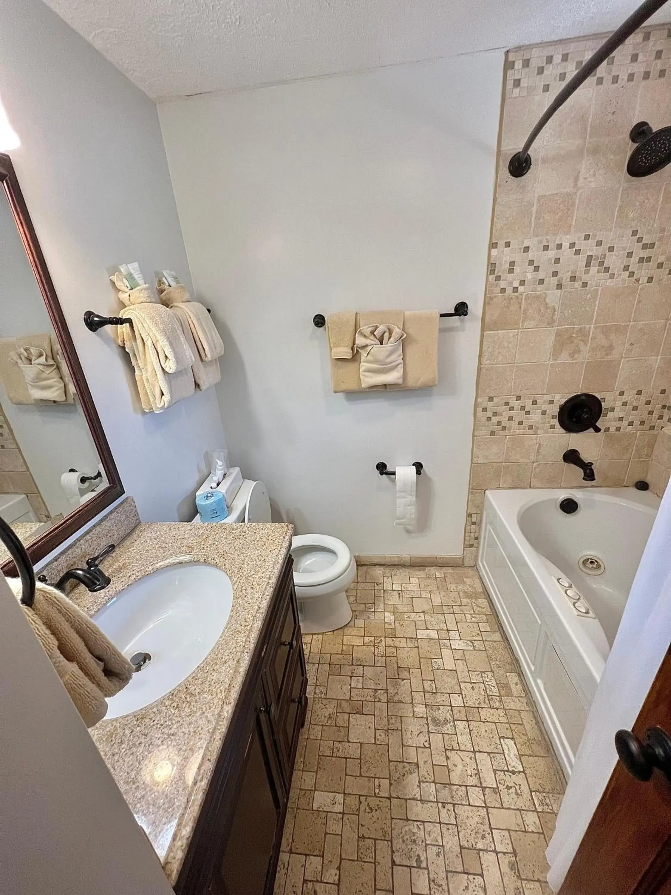 Queen Room with 2 Queen Beds and Fireplace in Homestead Inn - Blowing Rock Queen Room with 2 Queen Beds and Fireplace in Homestead Inn - Blowing Rock