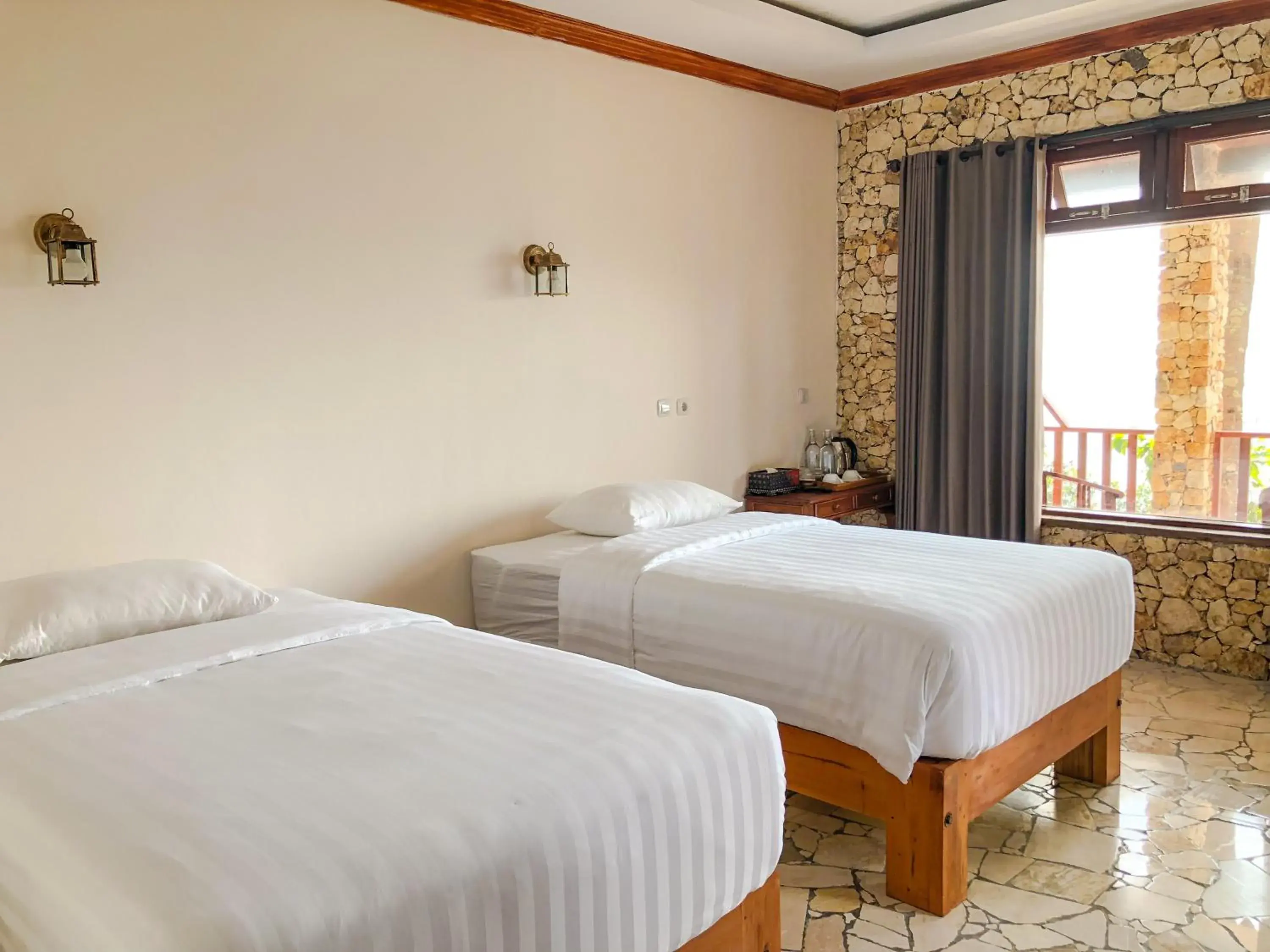 Deluxe Twin Room with Sea View in Edge Resort, Yogyakarta Deluxe Twin Room with Sea View in Edge Resort, Yogyakarta