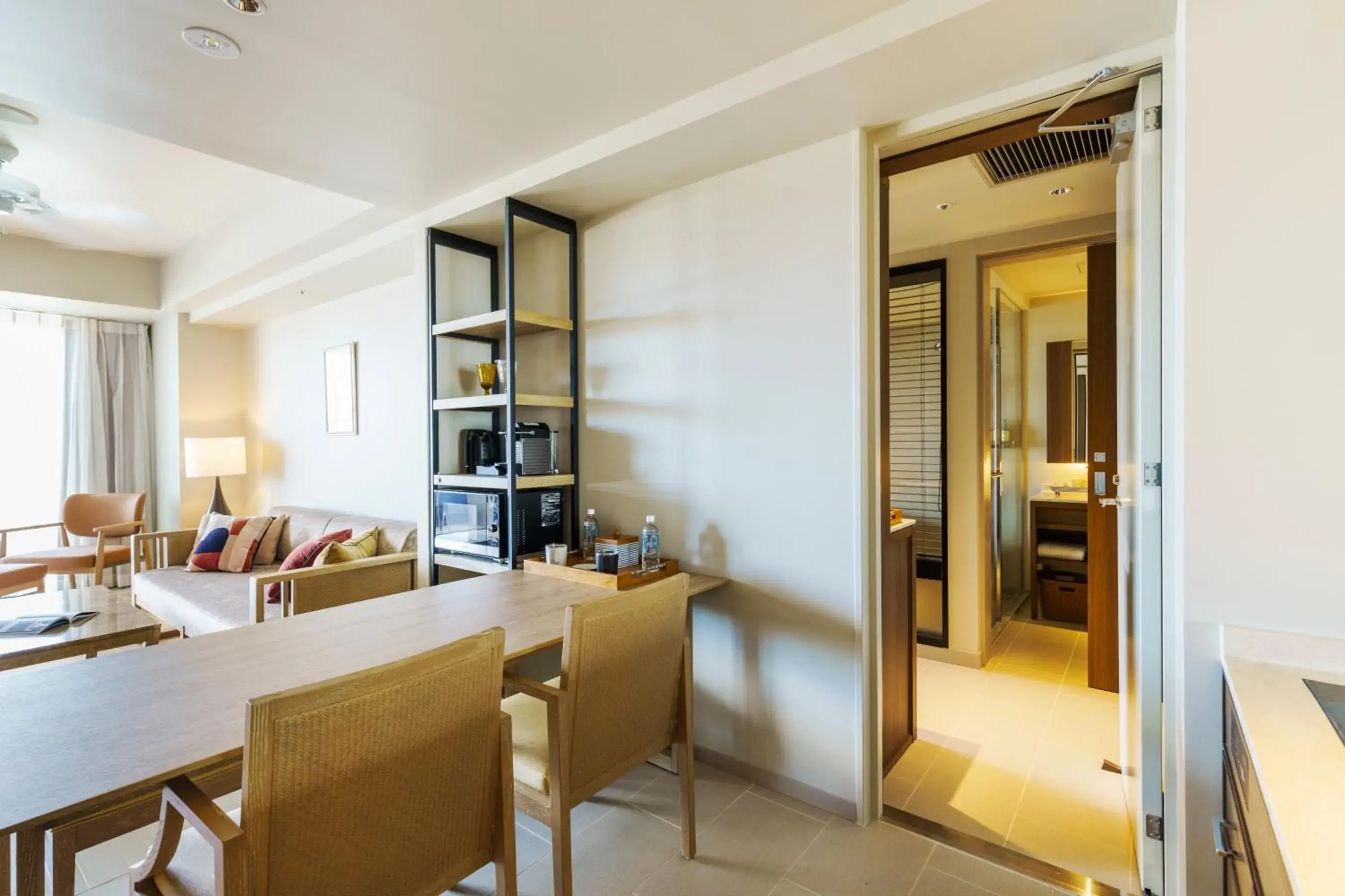 Connecting Room - with Club service in MB GALLERY CHATAN by THE TERRACE HOTELS Connecting Room - with Club service in MB GALLERY CHATAN by THE TERRACE HOTELS