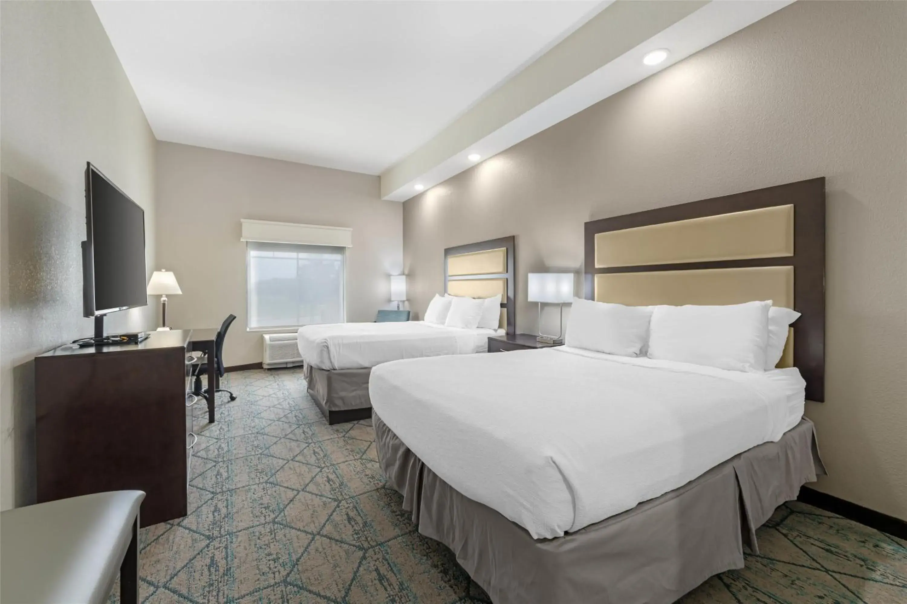 Queen Room with Two Queen Bed in Best Western Plus McPherson Queen Room with Two Queen Bed in Best Western Plus McPherson