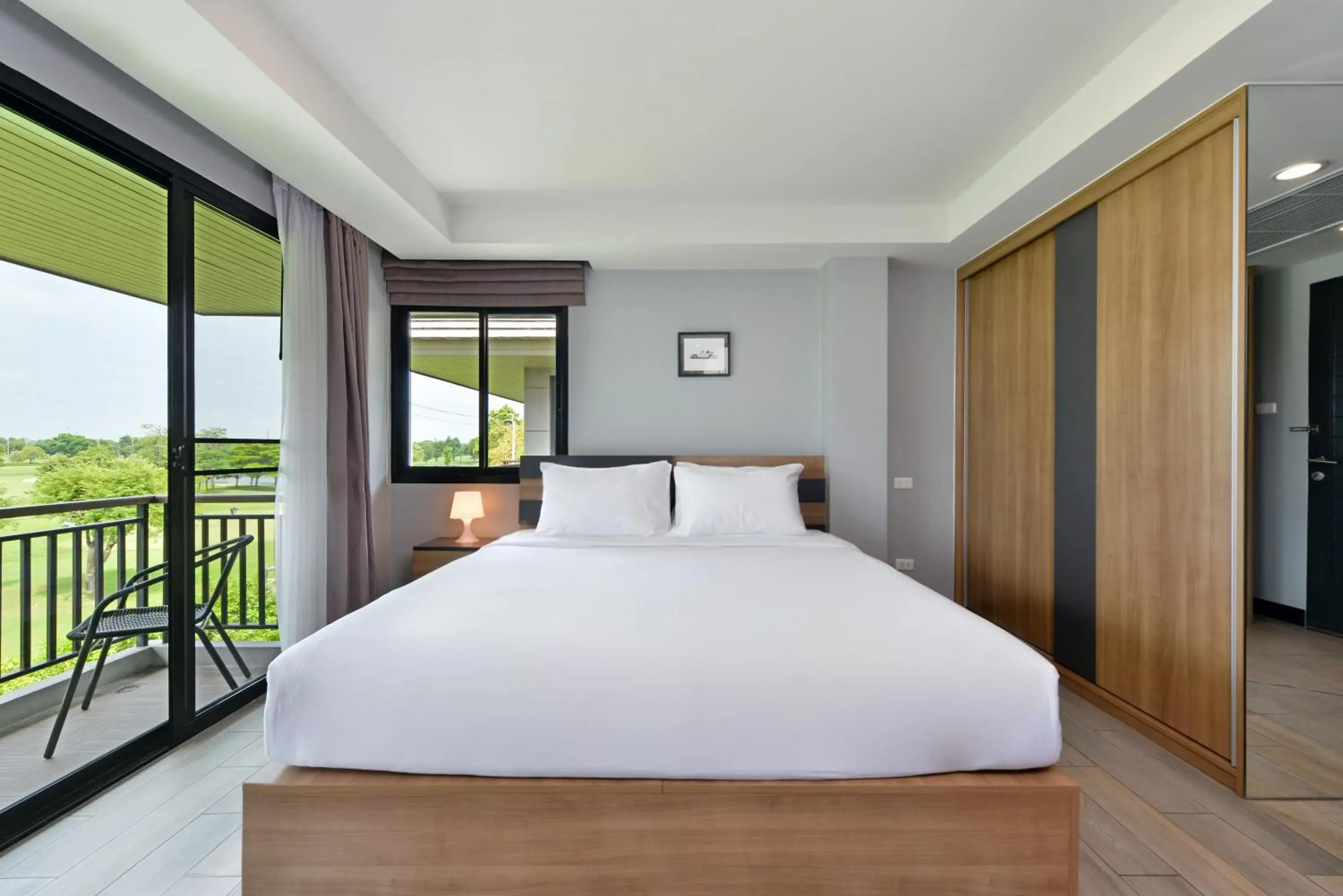 King Studio in Raweewan Residence hotel King Studio in Raweewan Residence hotel