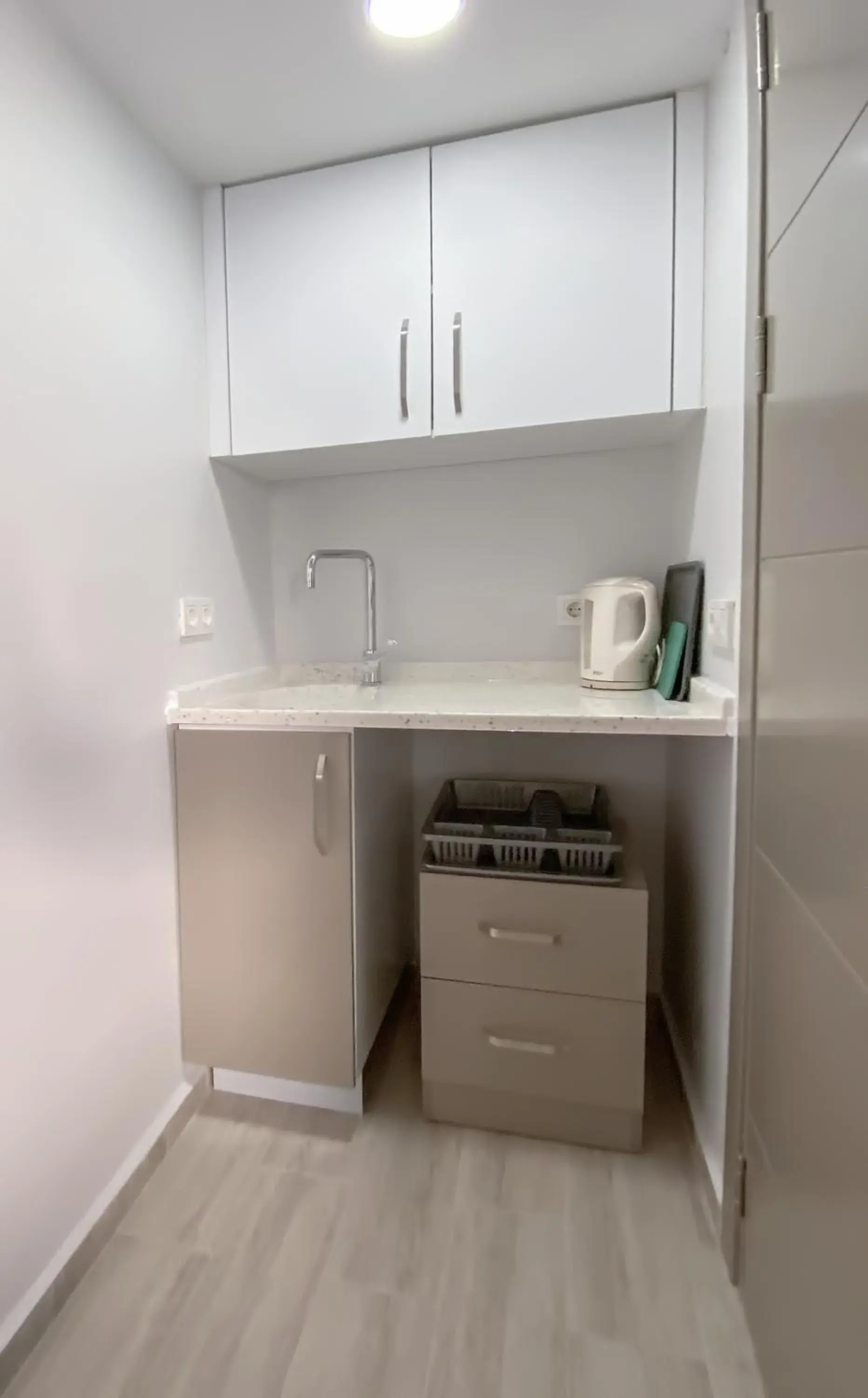 Triple Room with Sea View in Azize Palas Apart Otel Triple Room with Sea View in Azize Palas Apart Otel